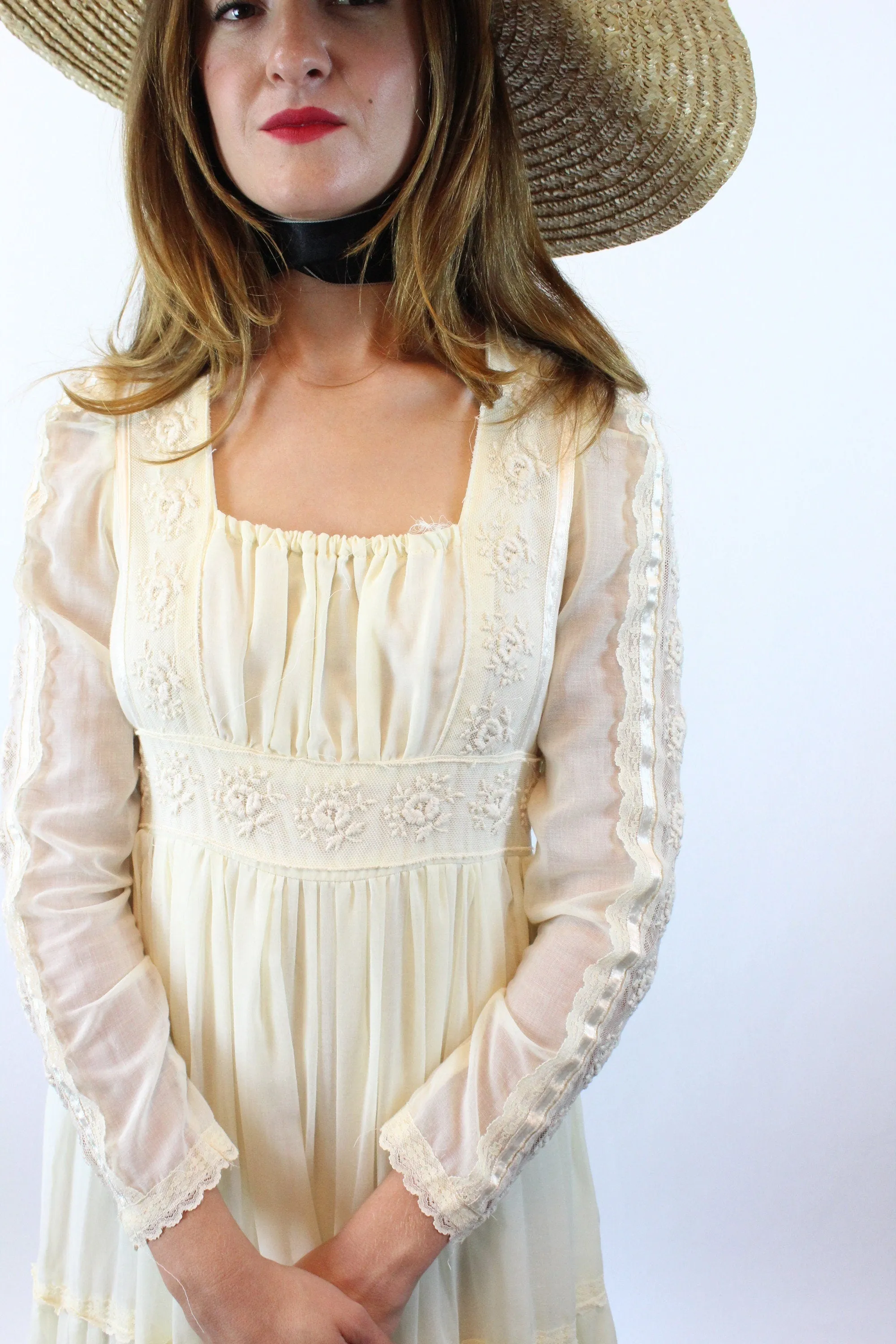 1970s GUNNE SAX peasant maxi wedding dress xs | new fall
