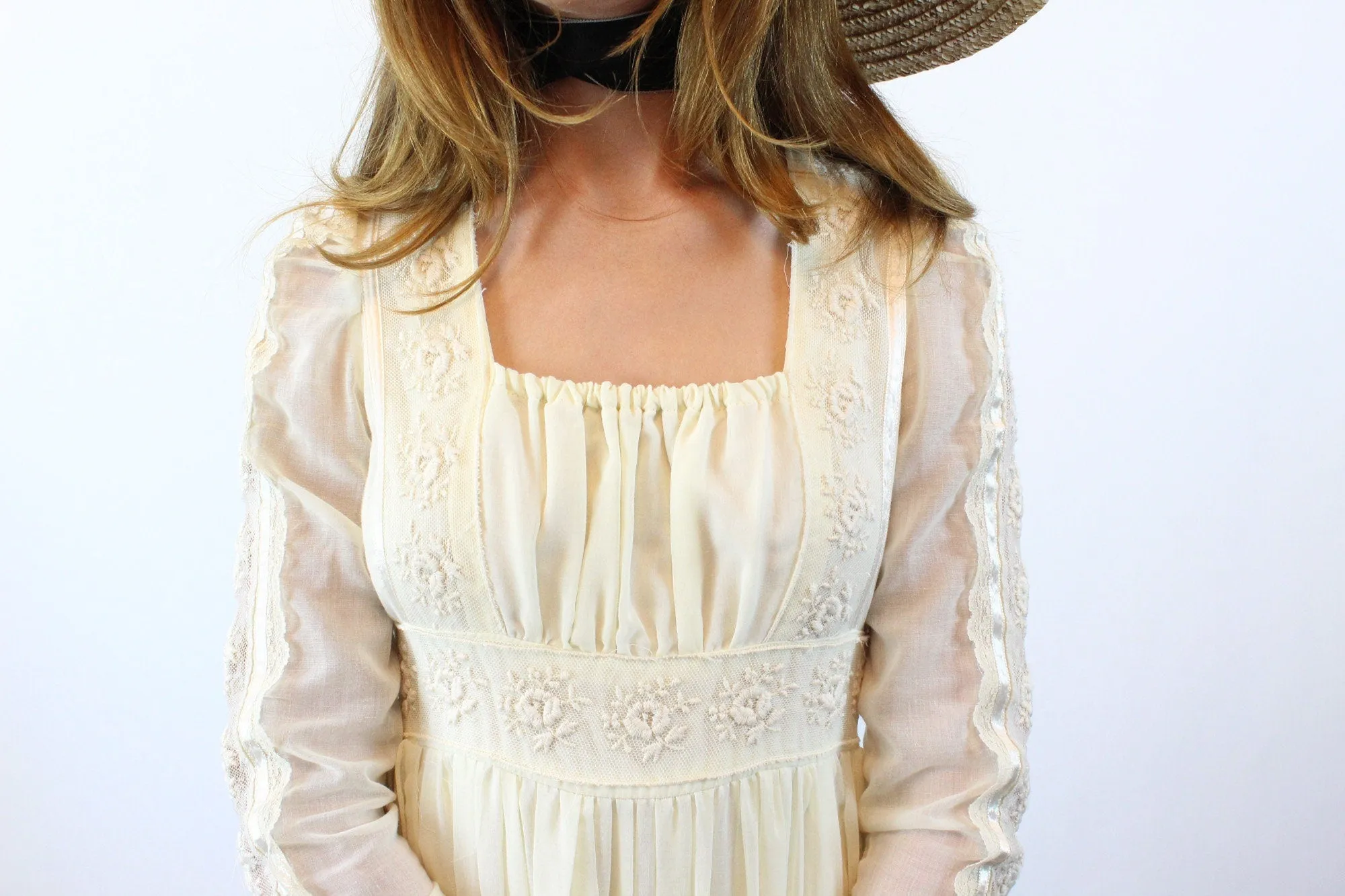 1970s GUNNE SAX peasant maxi wedding dress xs | new fall
