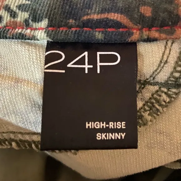 Anthropologie Pilcro High Rise Skinny Button Fly Corduroy Pants in Camo 24P New