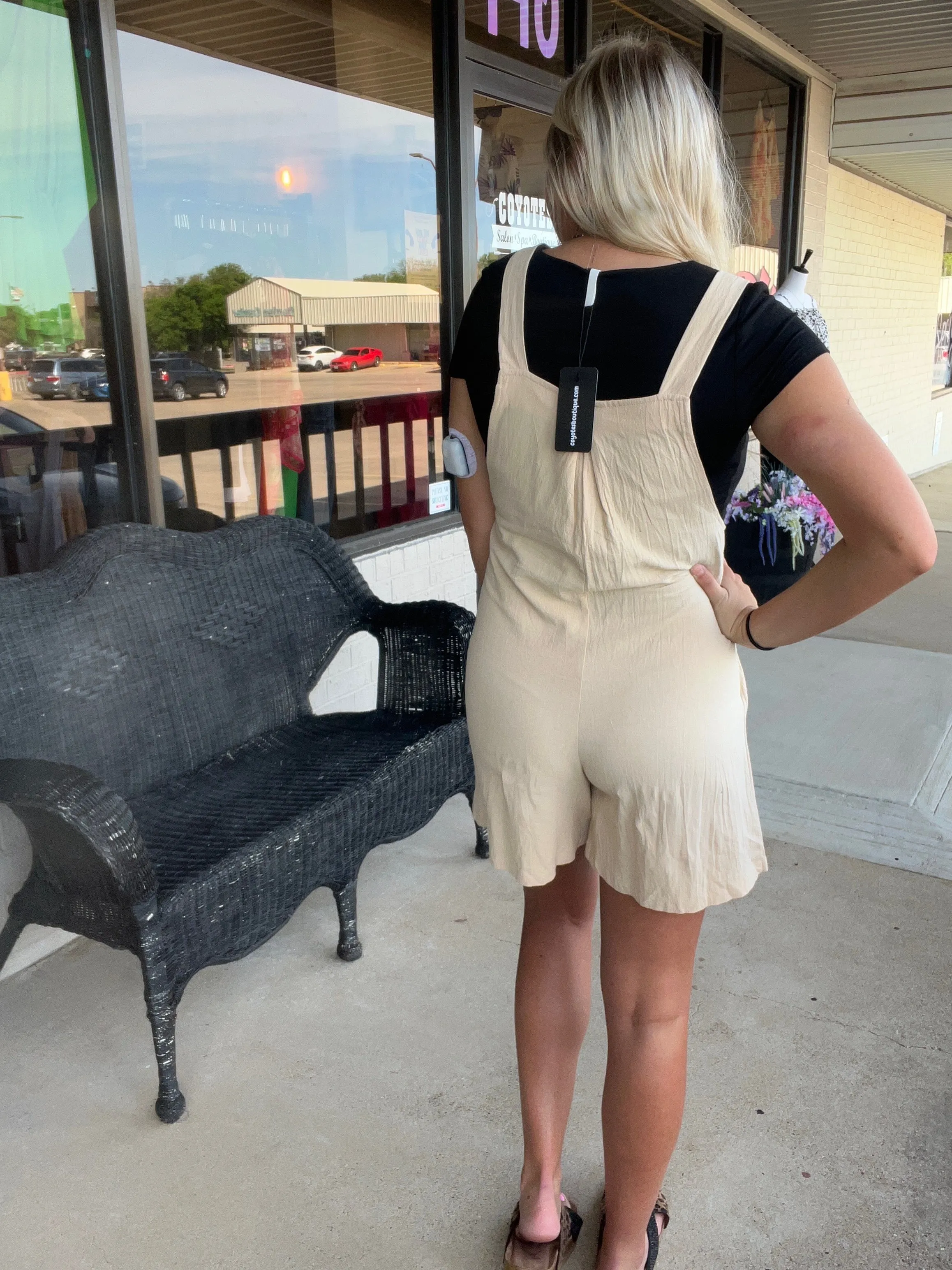 Apricot Casual Short Jumpsuit with Adjustable Straps Lovesoft