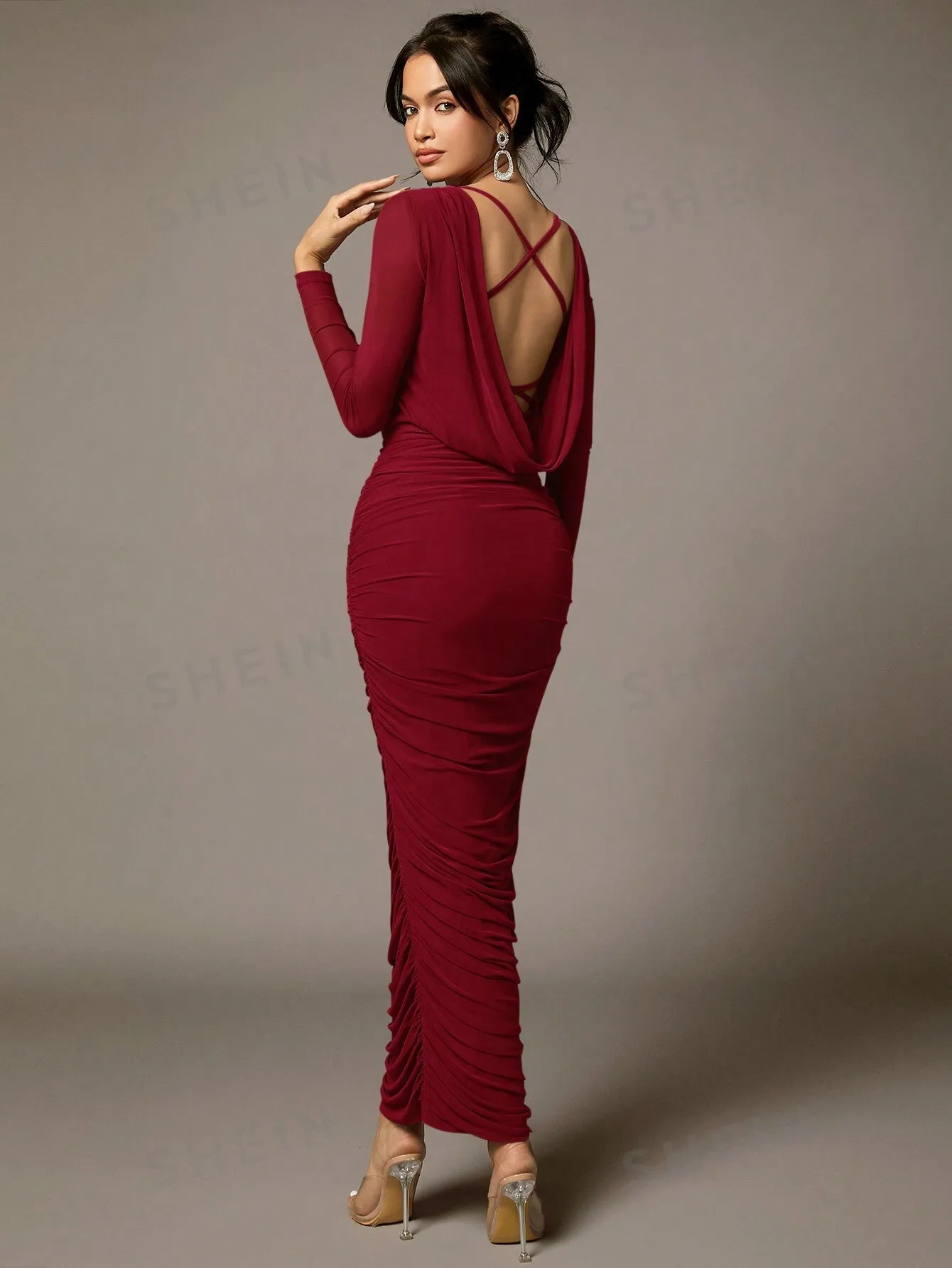 BAE Khaki Mesh Long-Sleeved Pleated Large Open Back Swing Collar Cross-Strap Long Tight Sexy Dress