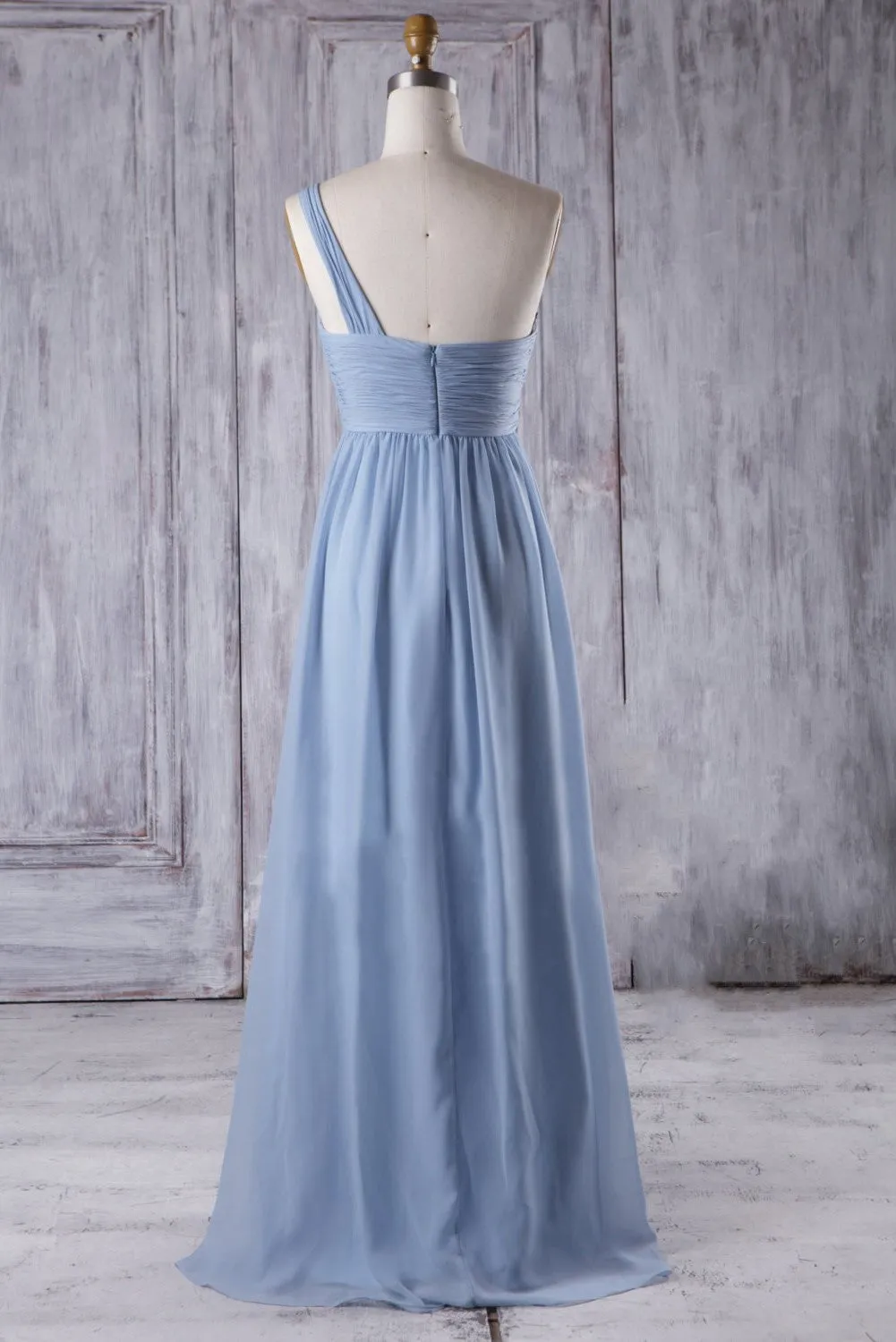 Chiffon Maternity Bridesmaid Gown with Ruched One-shoulder