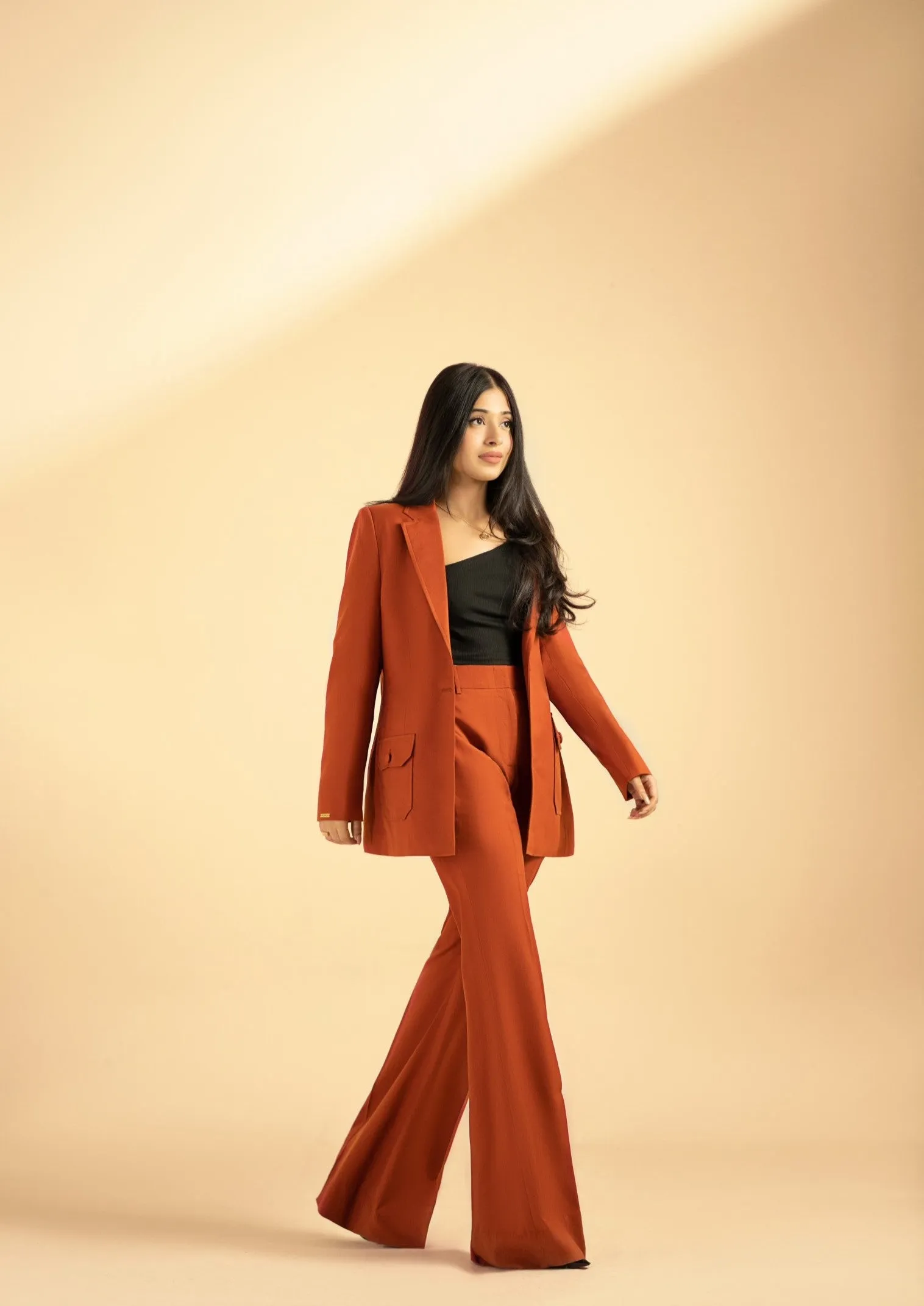 Cinnamon - Front Pocket Suit