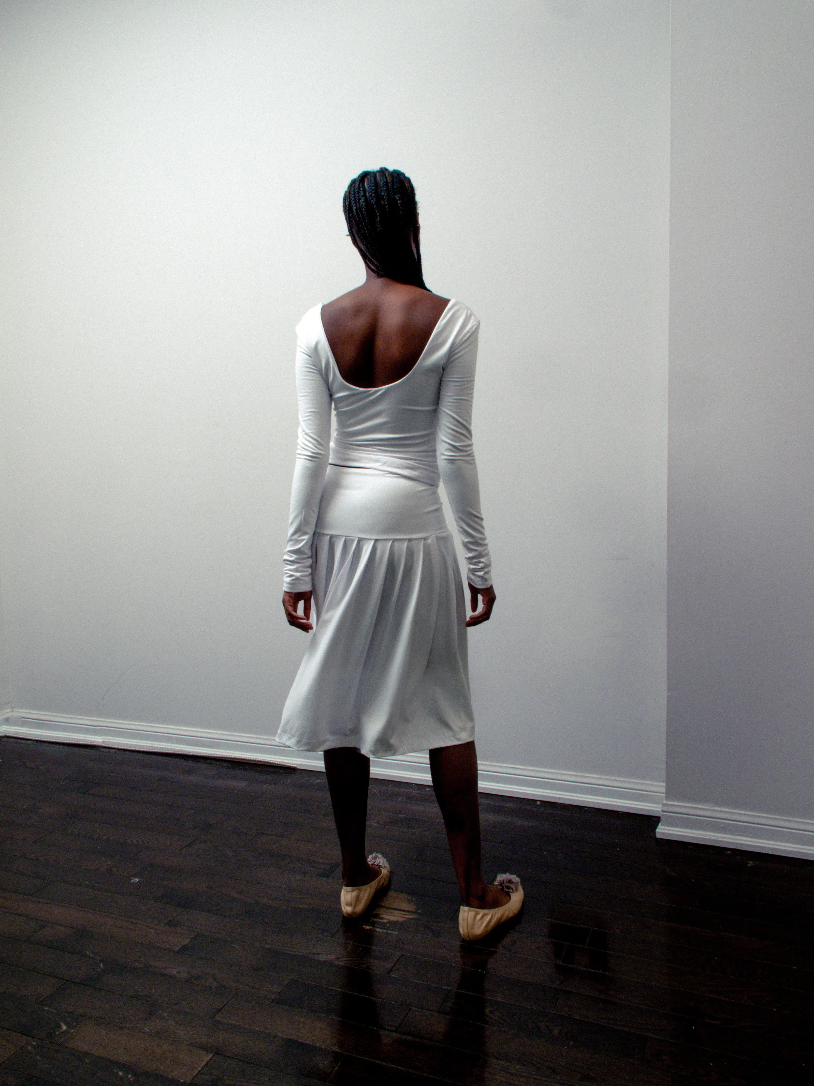 dance pleated midi skirt / earth tones