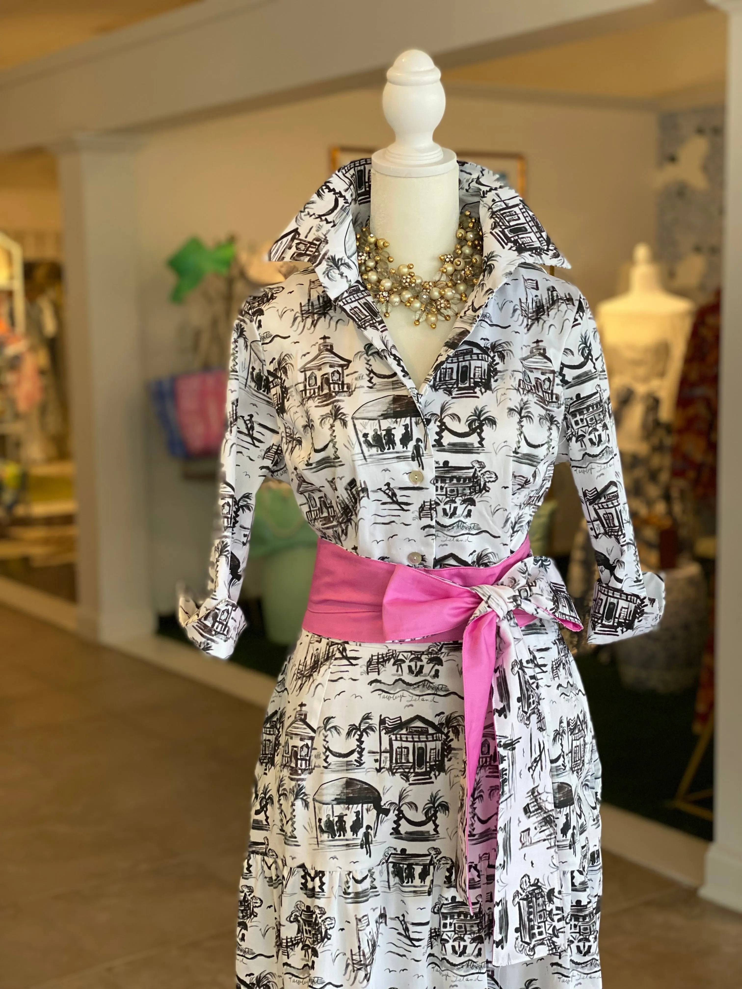 DeBordieu Shirt in Red or Black Toile