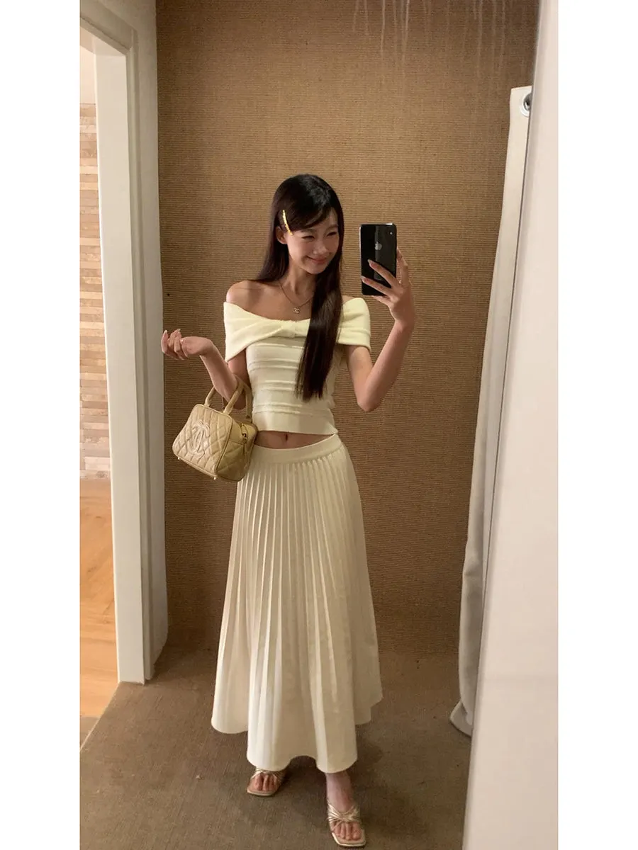 drape pleated skirt