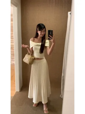 drape pleated skirt