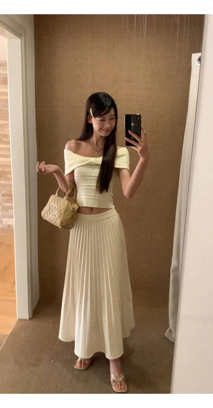 drape pleated skirt