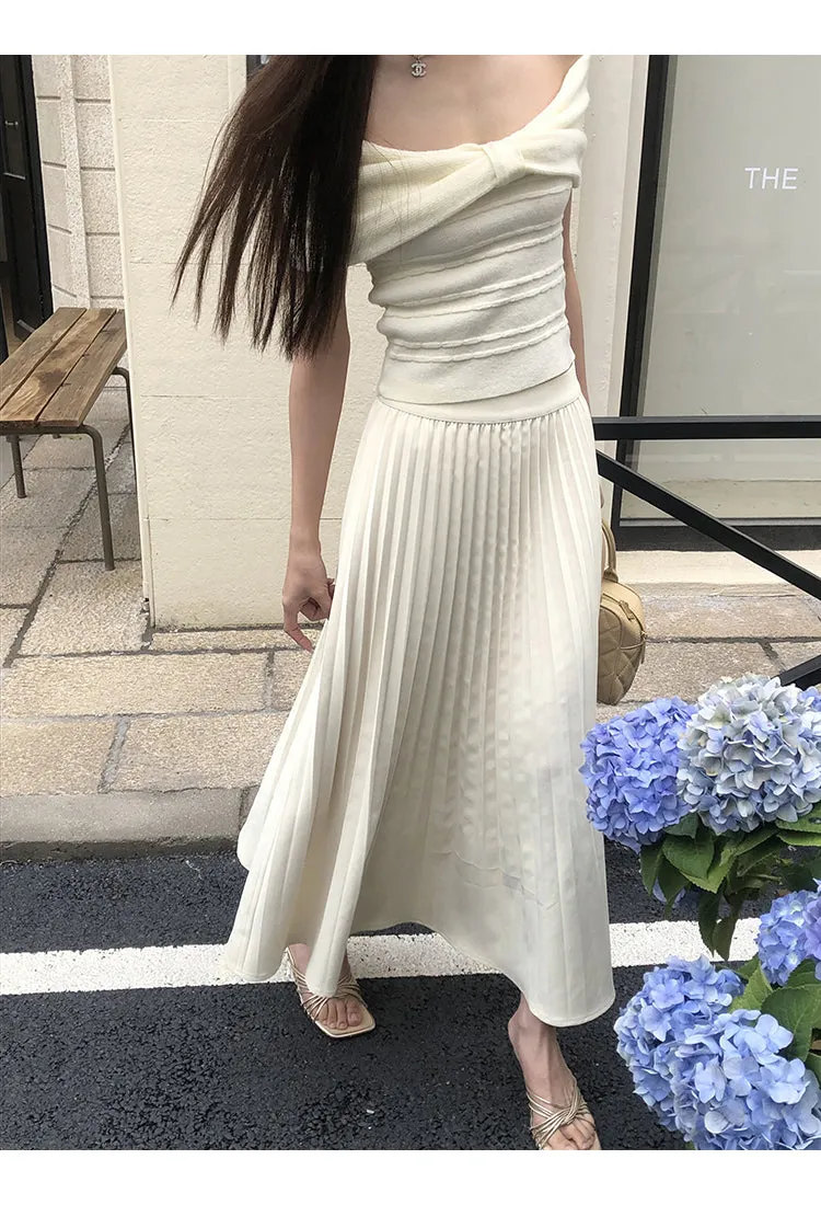 drape pleated skirt
