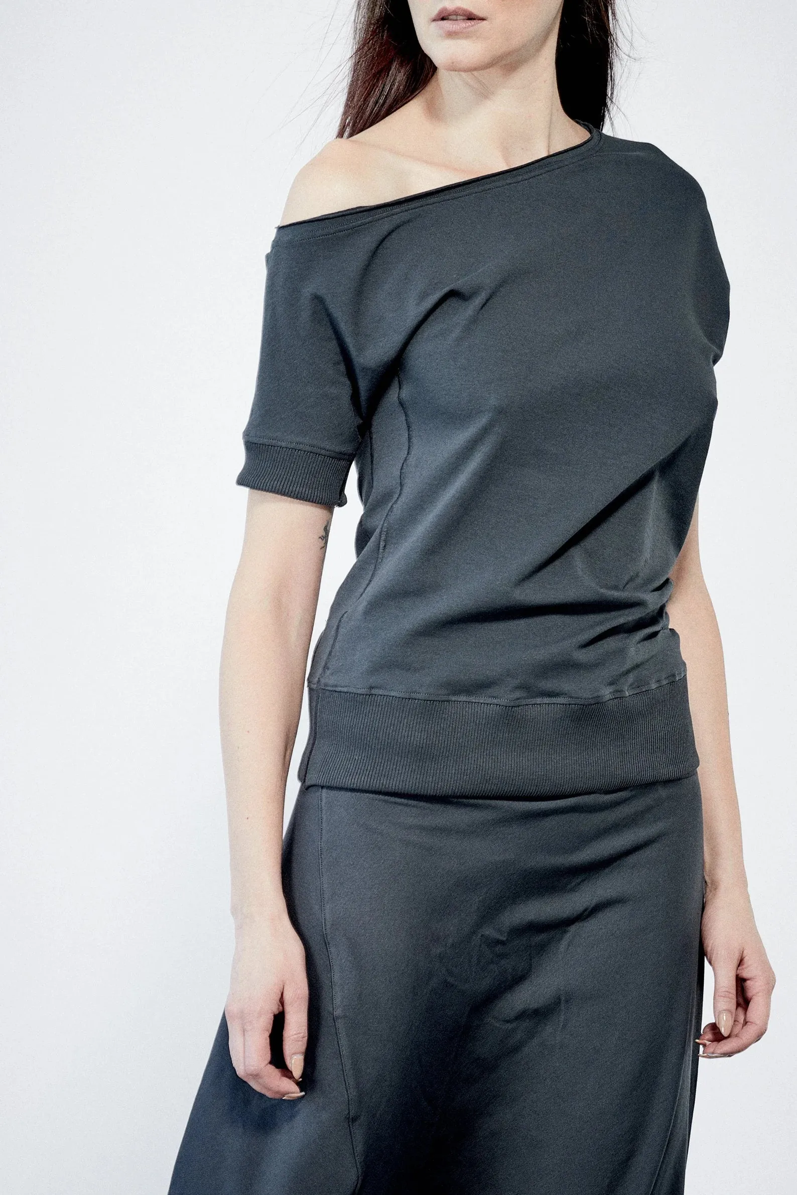 DROP SHOULDER COTTON TOP