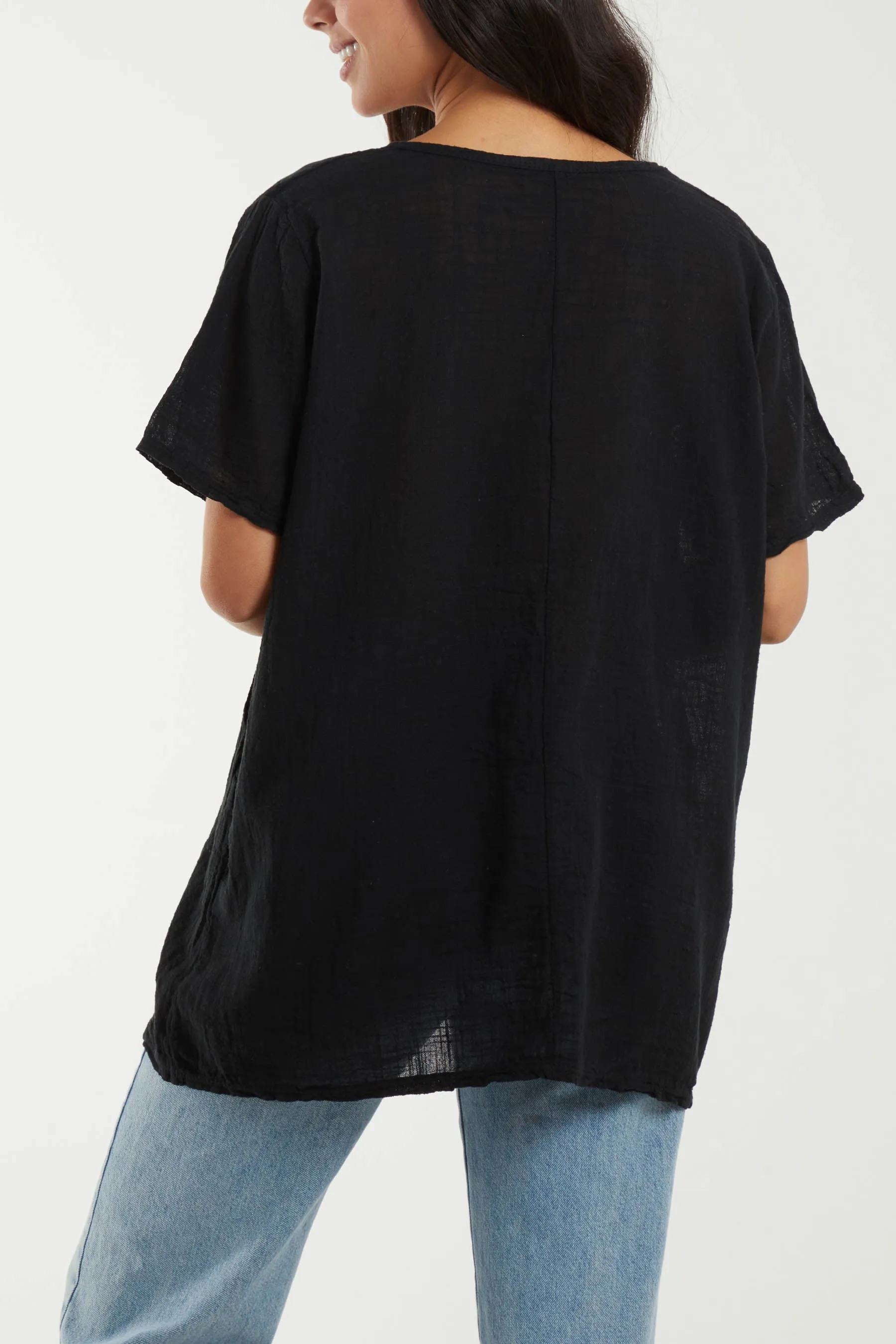 Embroidery Spirals Pocket Top