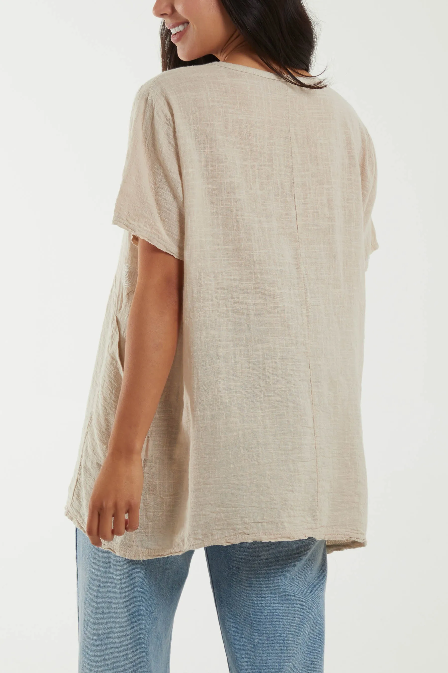 Embroidery Spirals Pocket Top