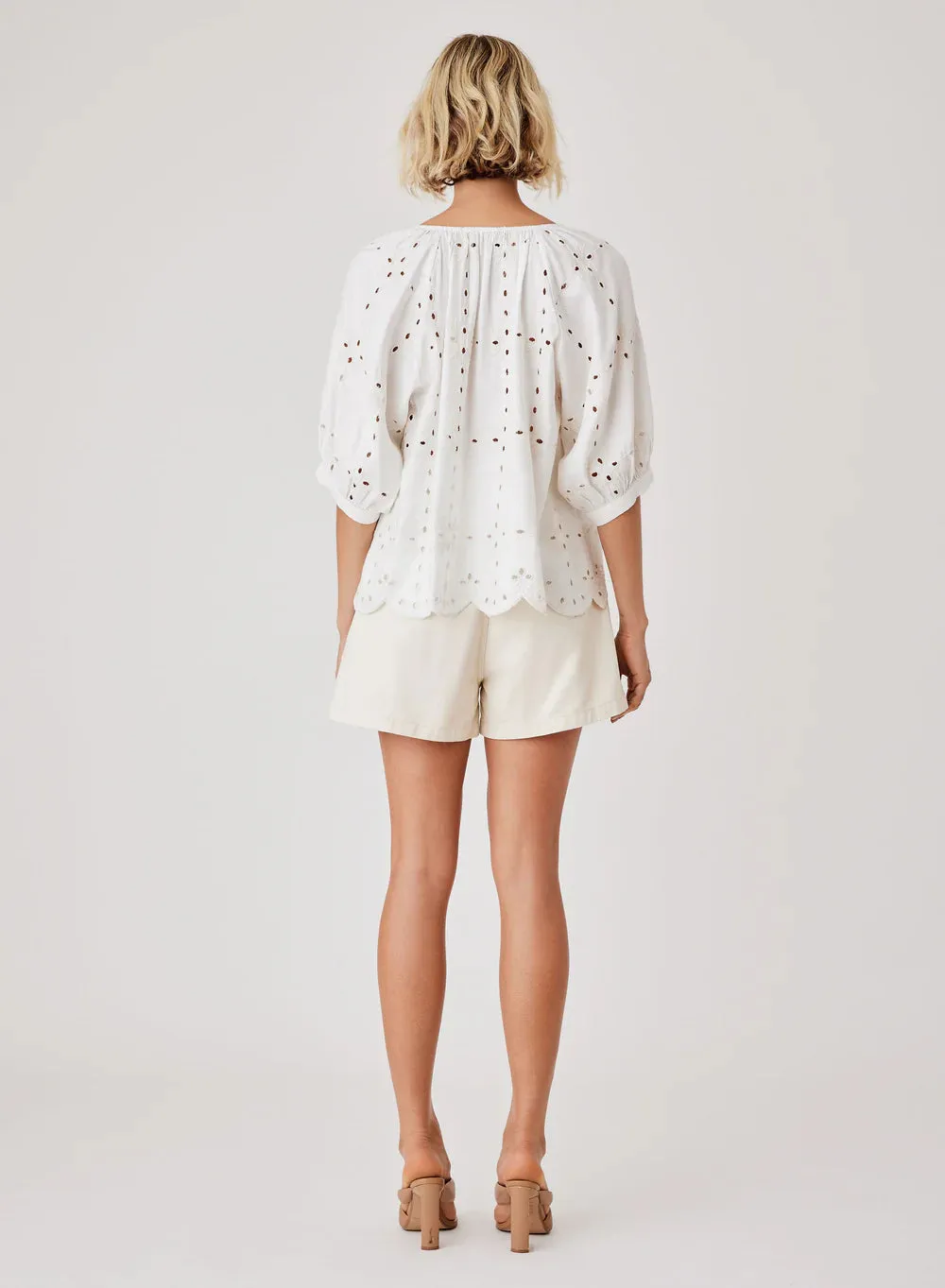 Esmaee White Haven Blouse | White