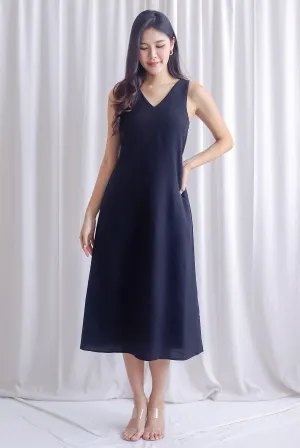 Fern Sleeveless Cut Out Back Maxi Dress In Black