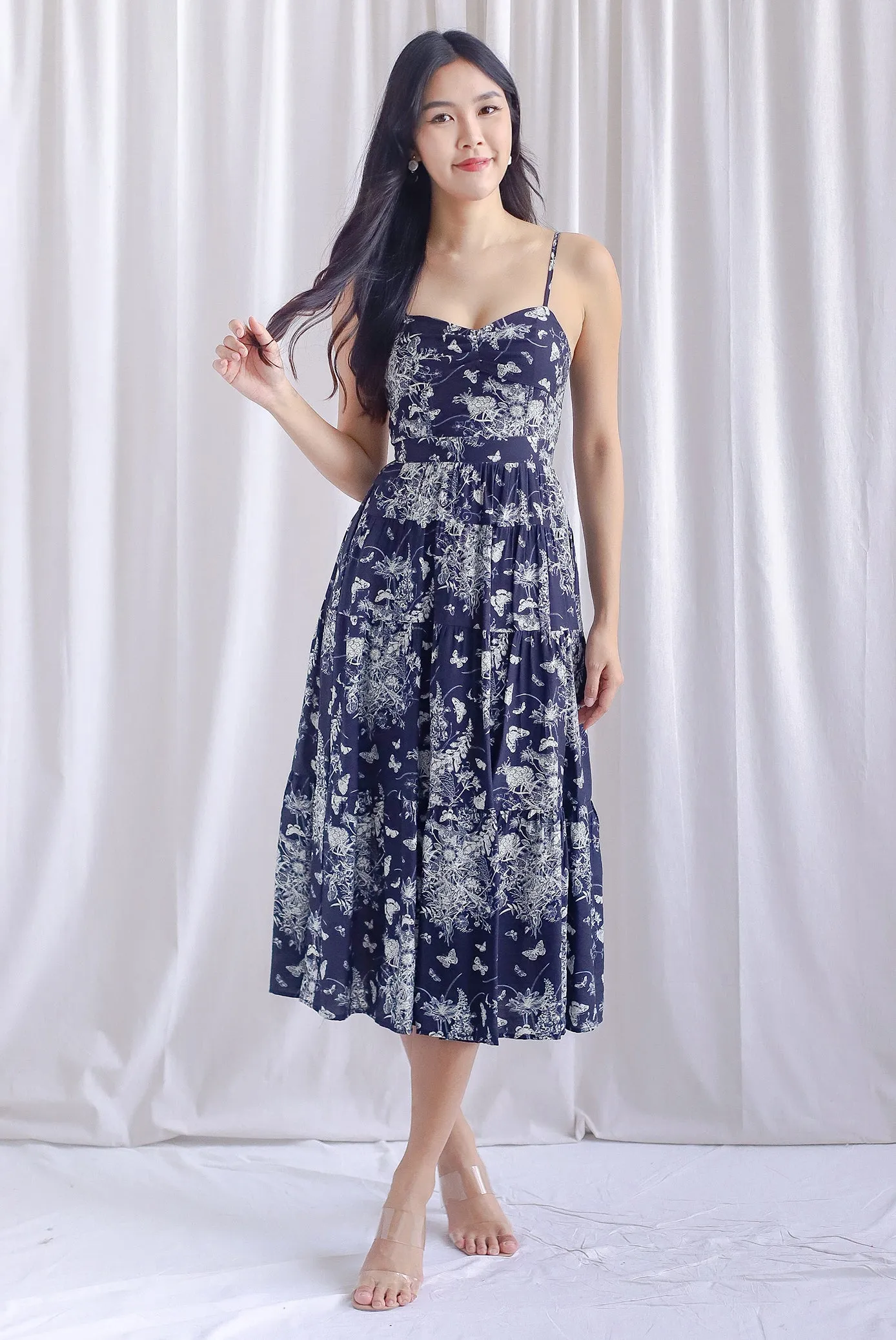 Gwendolyn Spag Tiered Maxi Dress In Black Butterfly