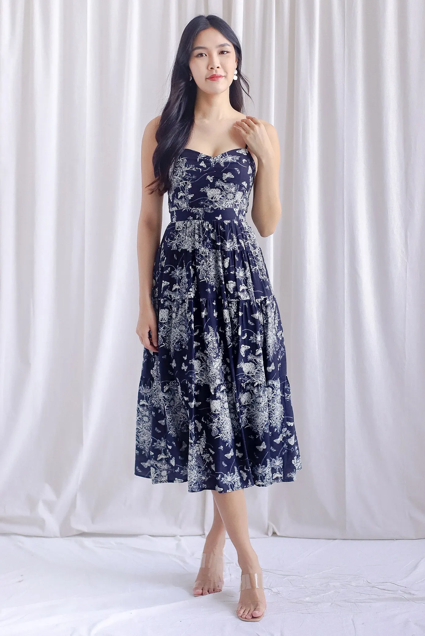 Gwendolyn Spag Tiered Maxi Dress In Black Butterfly