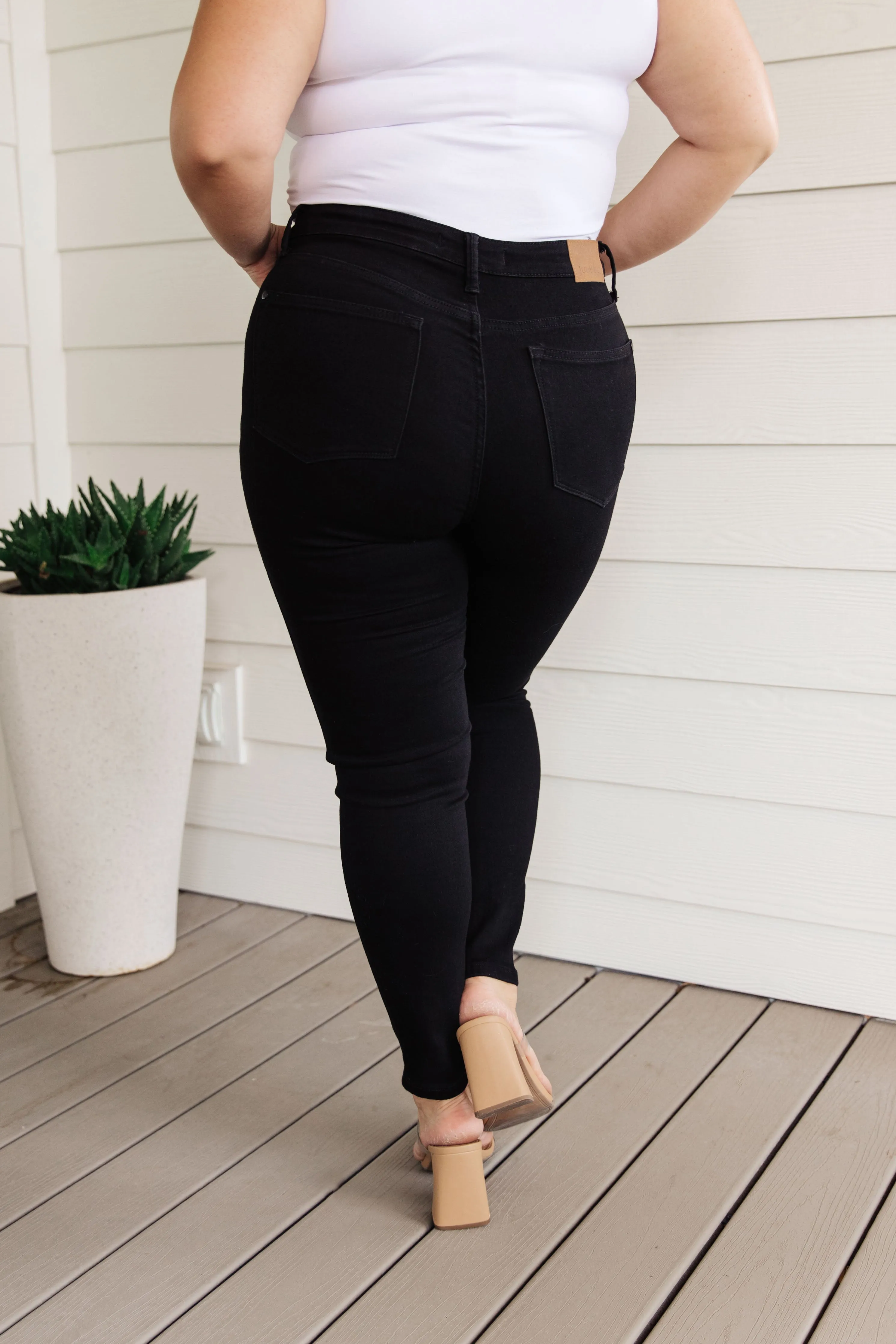 Hazel Blues® |  Audrey High Rise Control Top Classic Skinny Jeans in Black