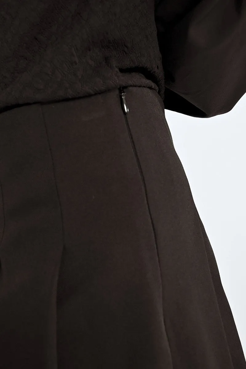 HIGH-WAISTED PLEATED SKIRT
