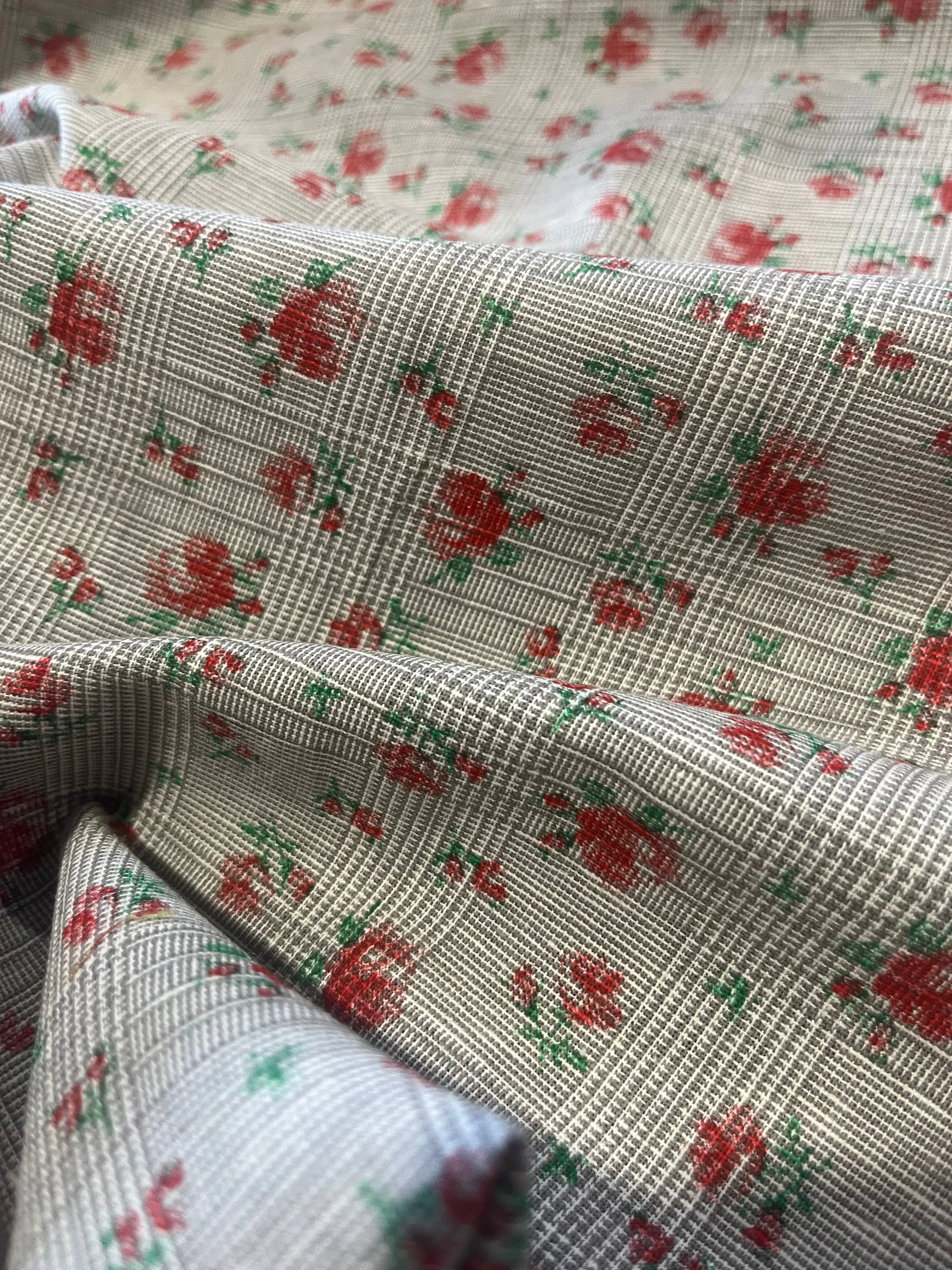 Isidore 003 cotton gaze print check with flowers