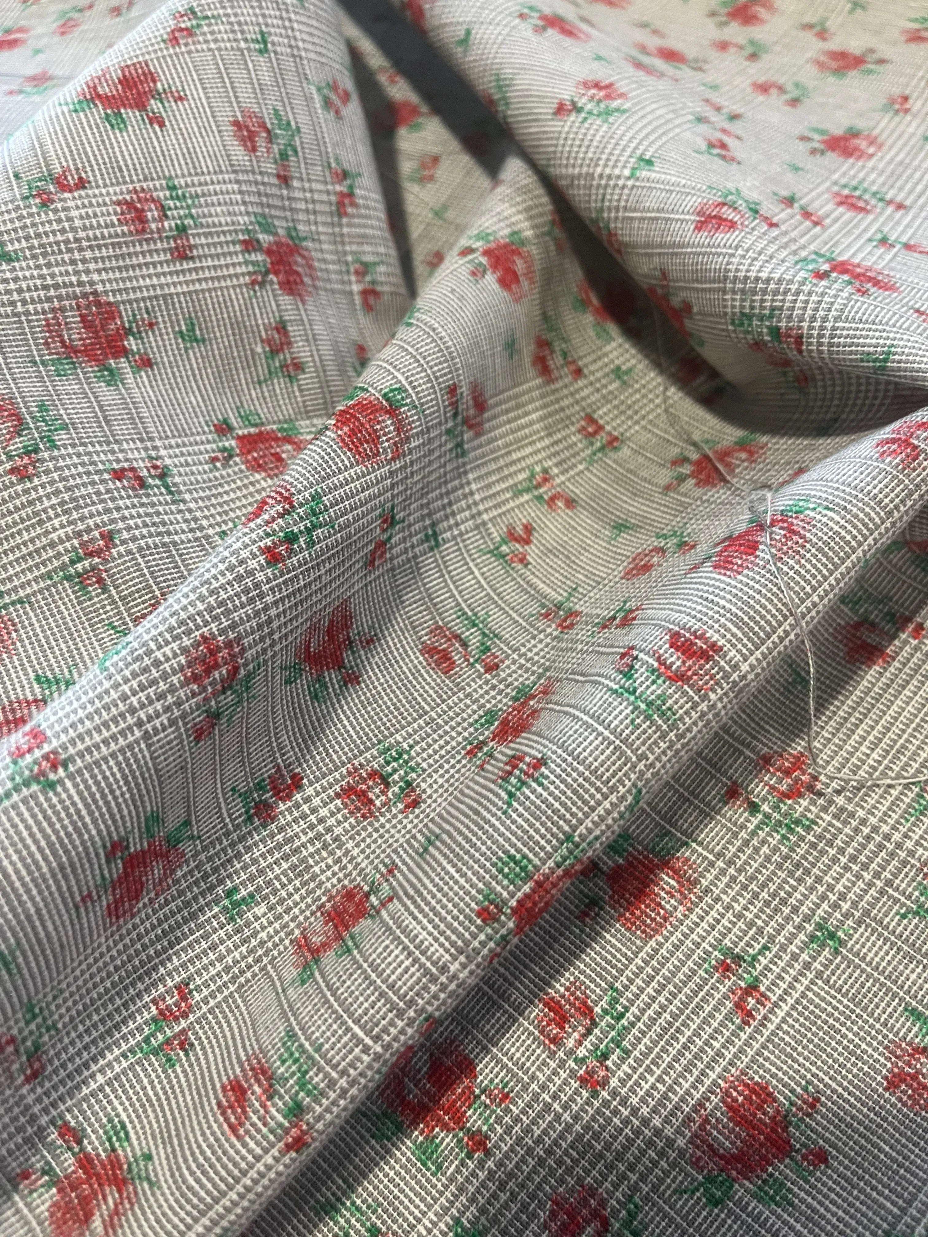 Isidore 003 cotton gaze print check with flowers