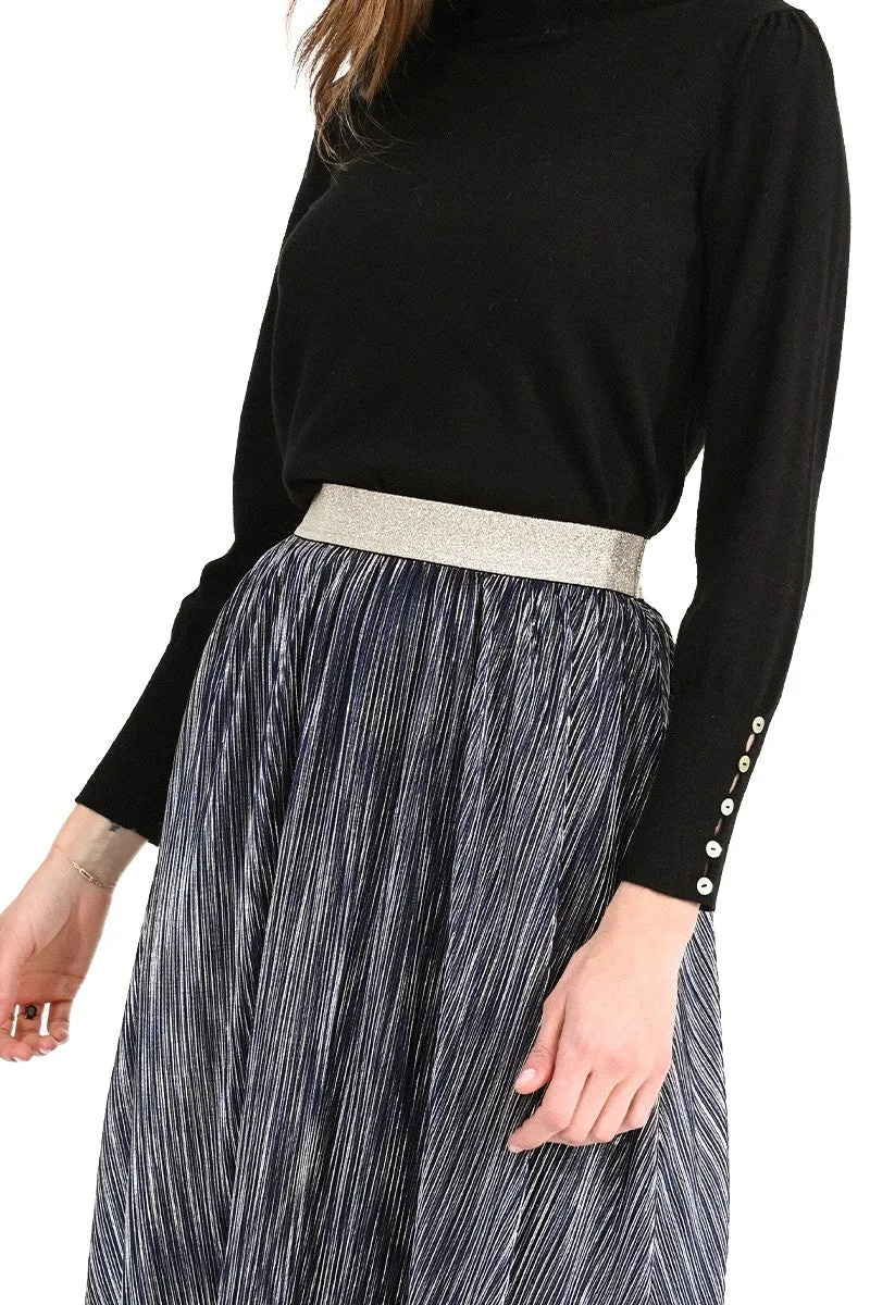 LONG PLEATED SKIRT