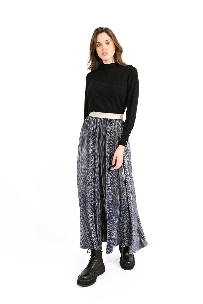 LONG PLEATED SKIRT