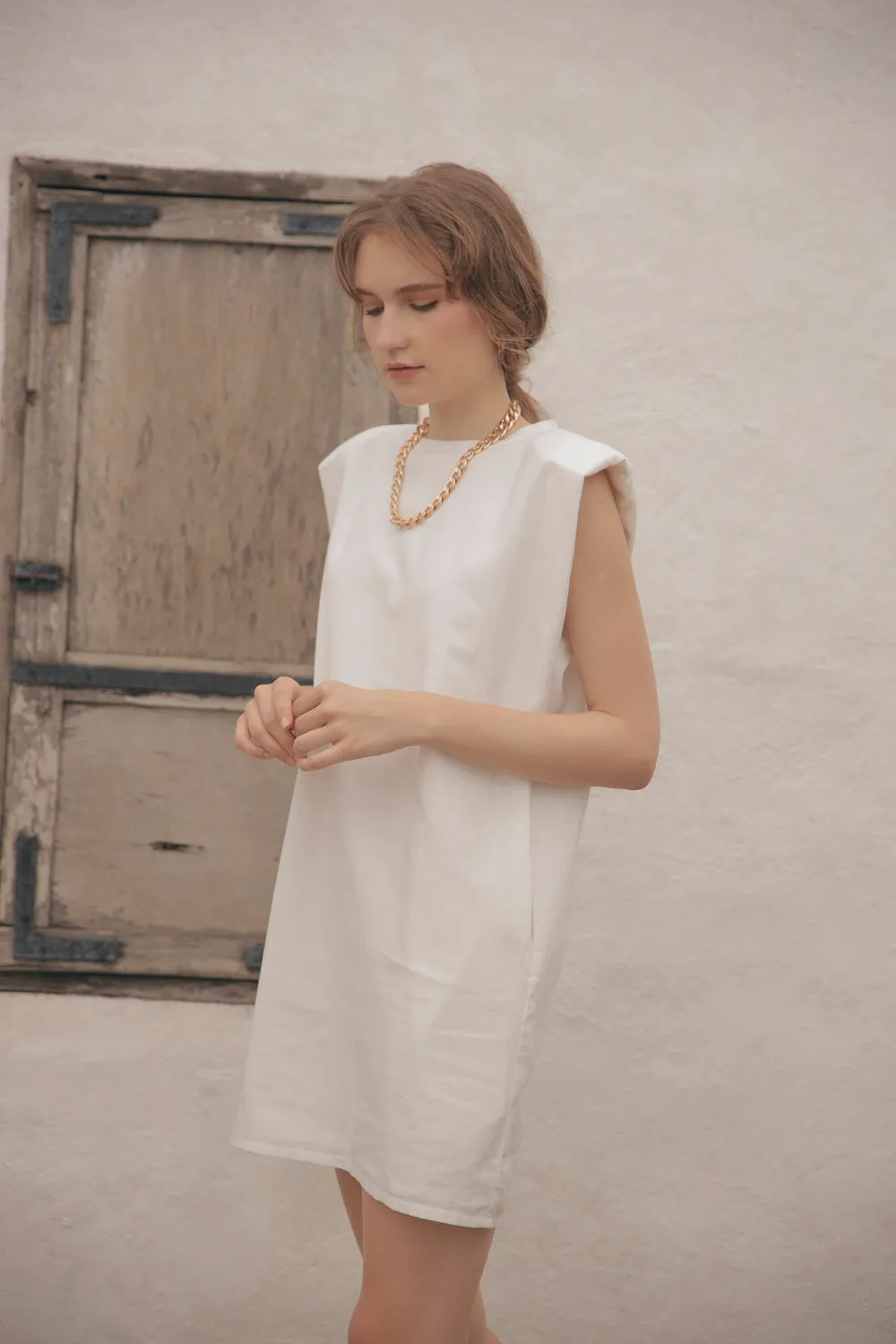 LUCIEN Padded Sleeve Tshirt Dress with Pockets (White Linen)