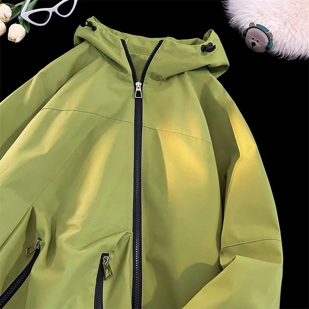 Men's Relaxed-Fit Cargo Rain Coat with Drawstring Hem and Hood