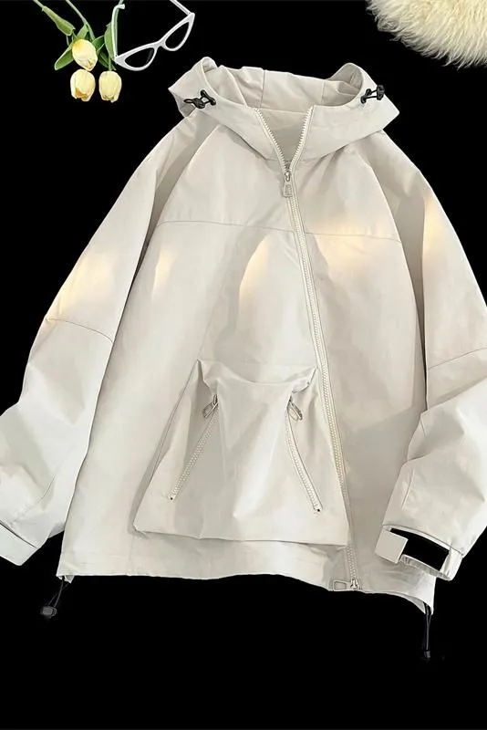 Men's Relaxed-Fit Cargo Rain Coat with Drawstring Hem and Hood