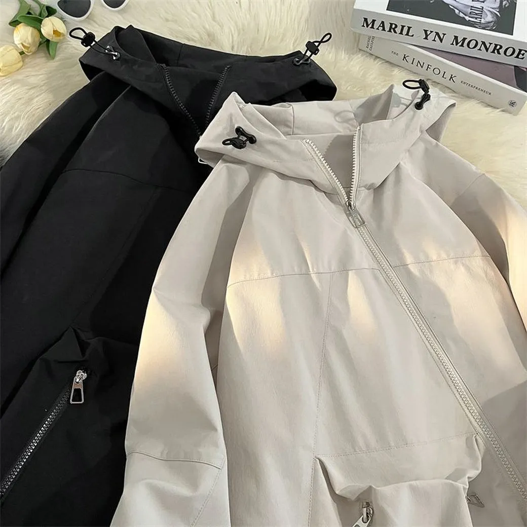Men's Relaxed-Fit Cargo Rain Coat with Drawstring Hem and Hood