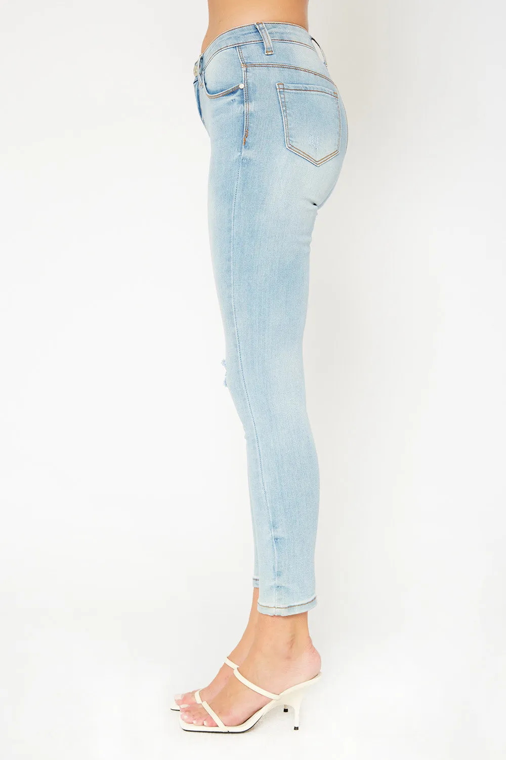 Mid-rise skinny light blue denim pants