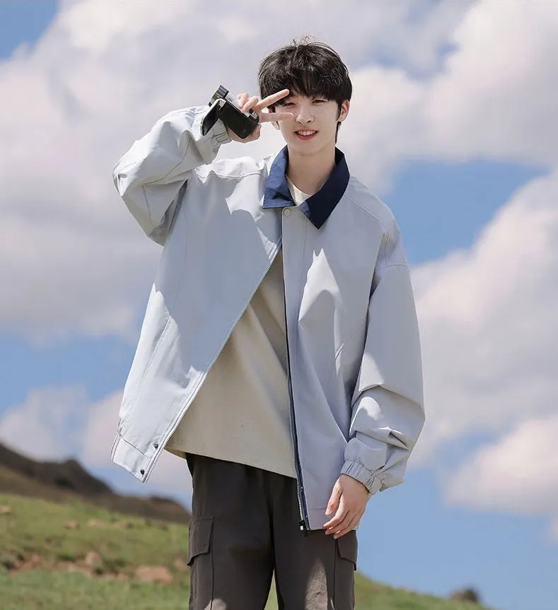 Modern Relaxed-fit Rain Jacket for Men with Windproof Features