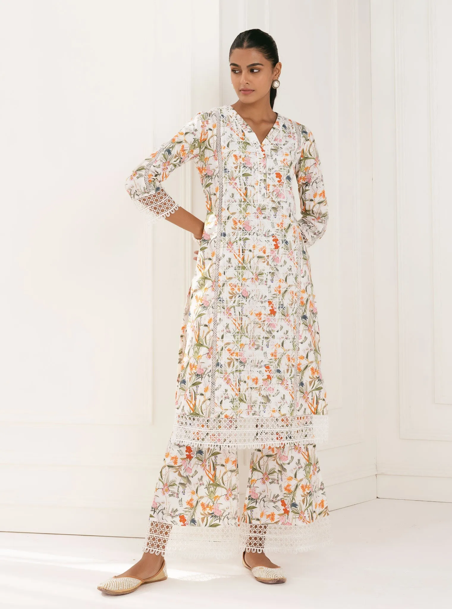Mulmul Cotton Stassie White Kurta With Stassie White Pant