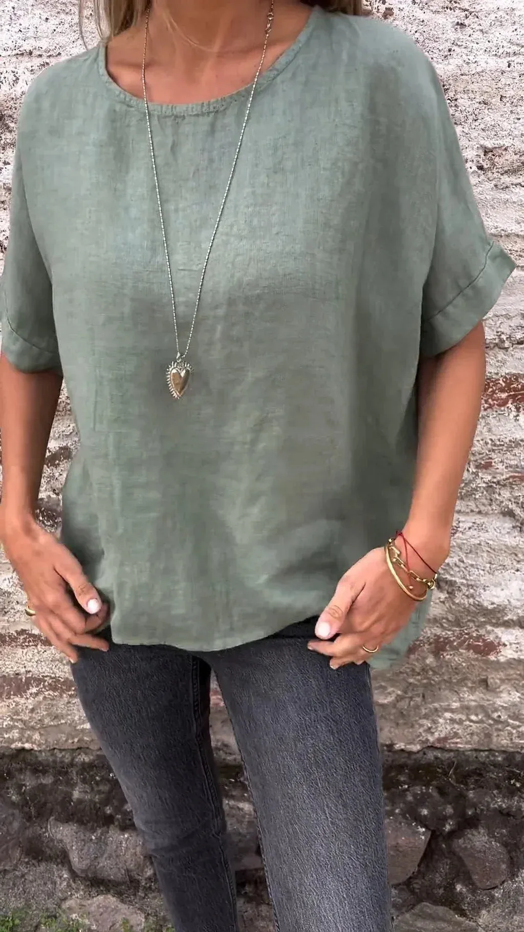 Naila - Half-sleeved cotton linen blouse with round neckline, solid color