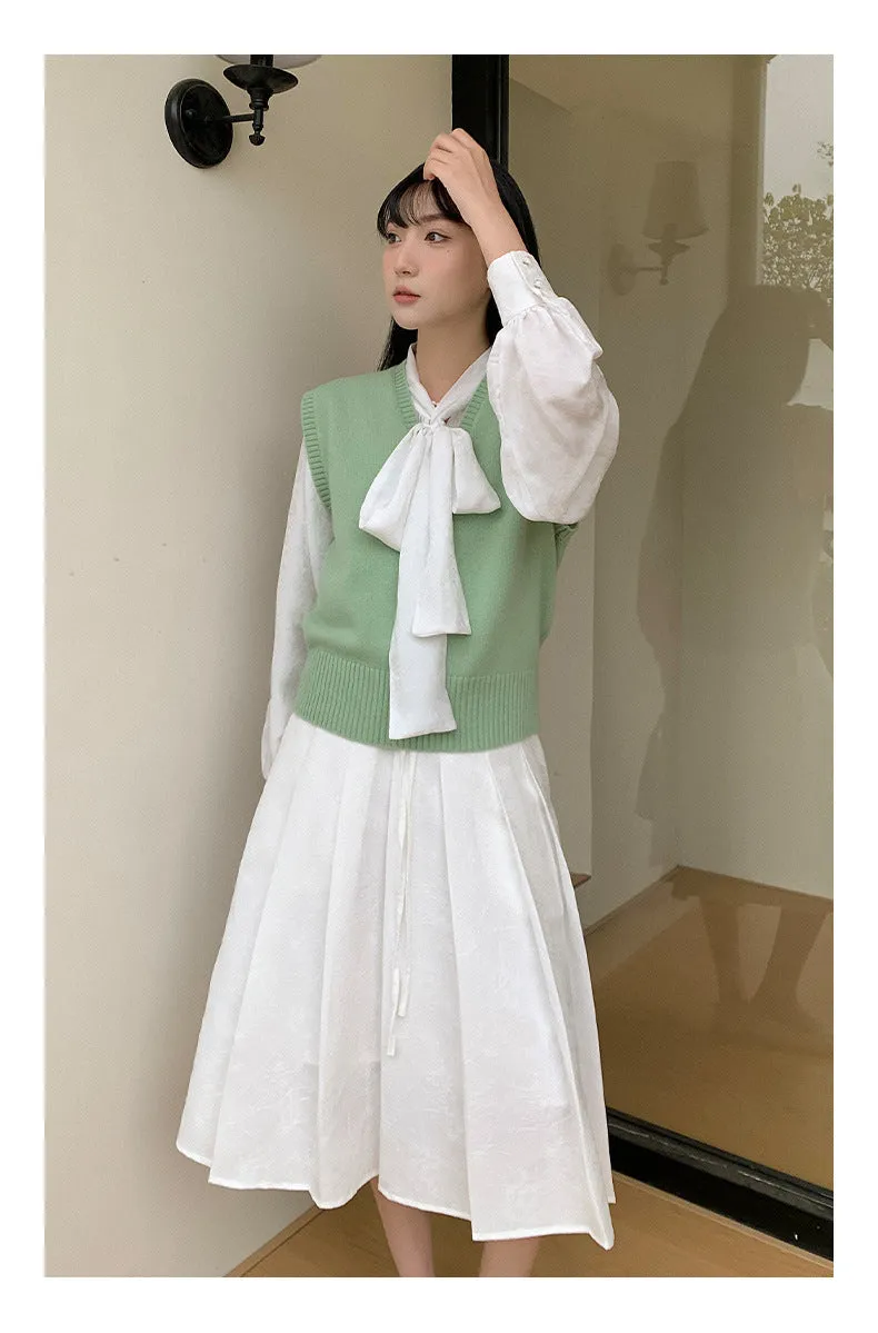 New Pleated skirt