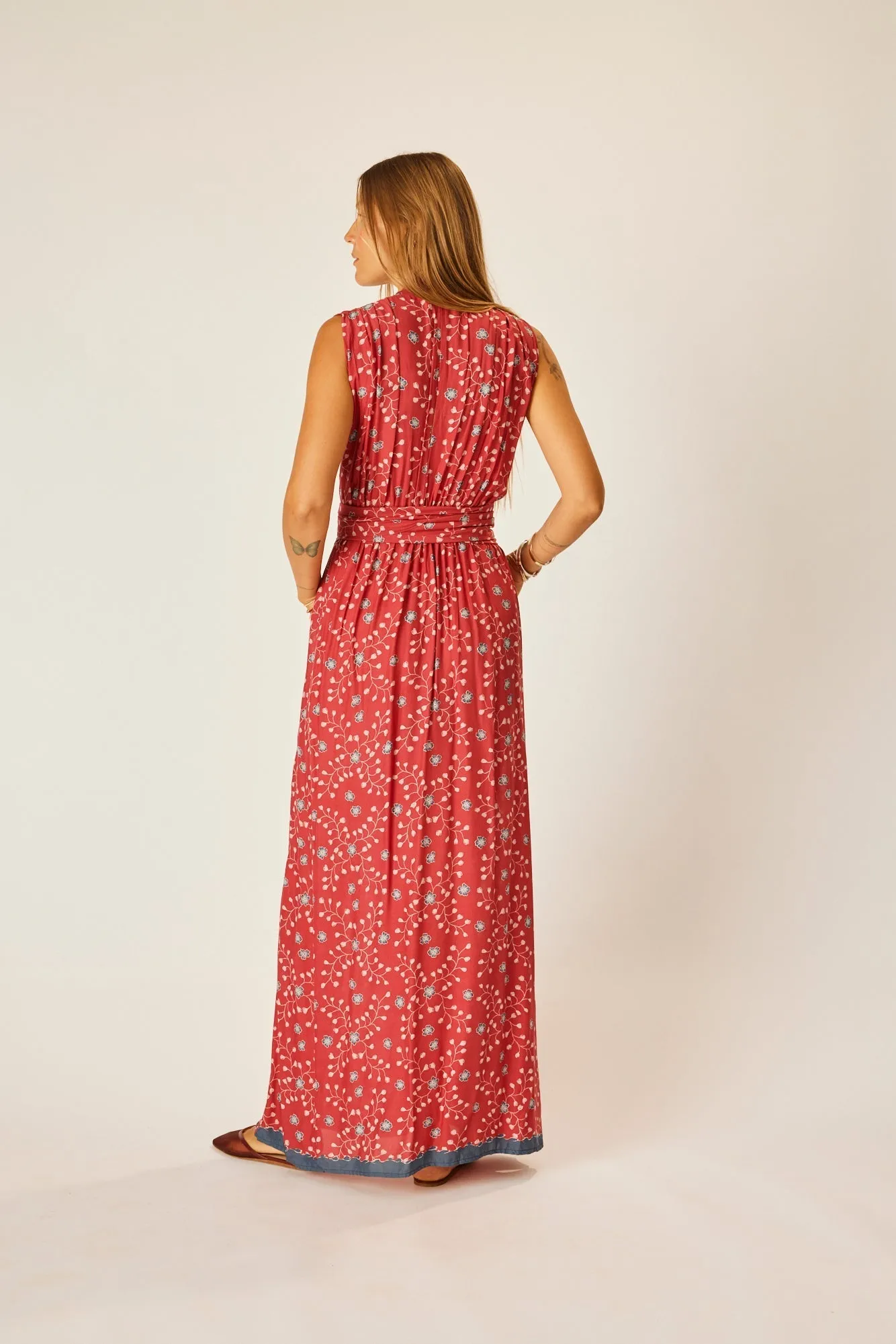 NICO SLEEVELESS MAXI