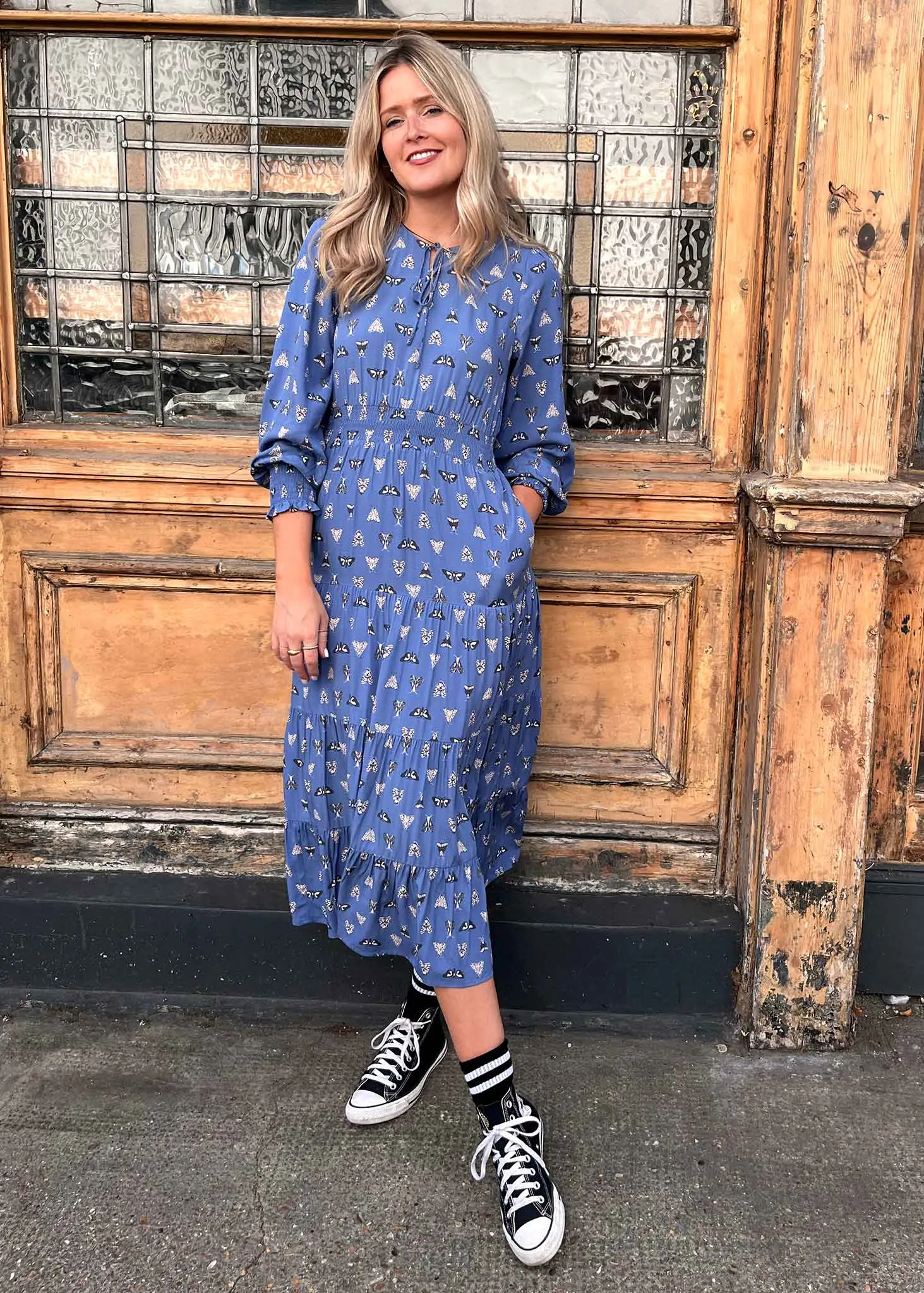 Night Butterfly EcoVero Lily Midi Dress (Blue)