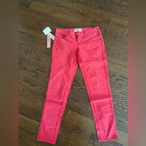 NWT FIORUCCI Skinny Red pants  JEANS SZ 28 made in Italy
