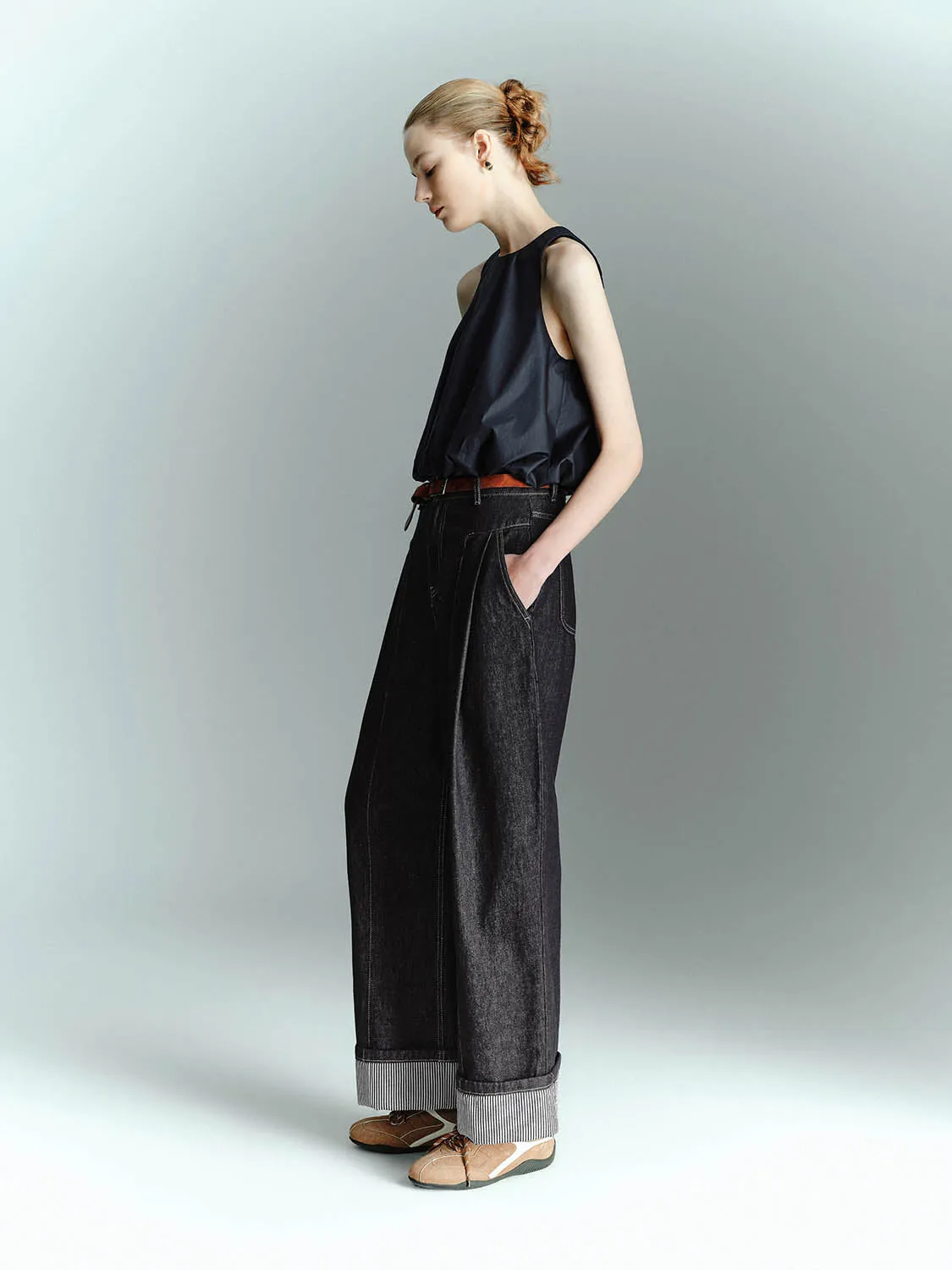 Overhead Sleeveless Blouses