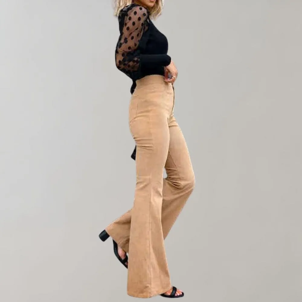 Pien | Flared Corduroy Pants