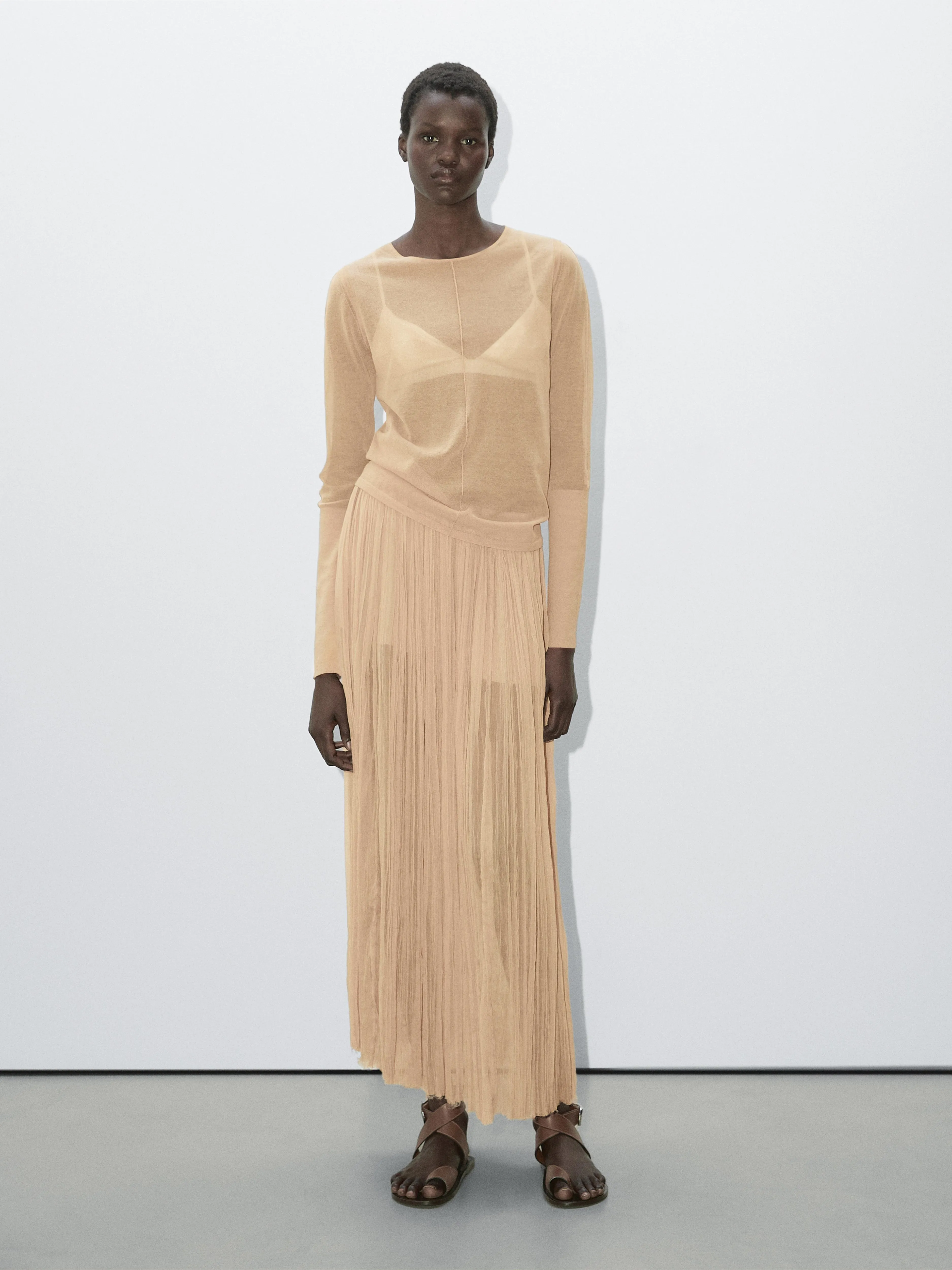 Pleated 100% silk midi skirt