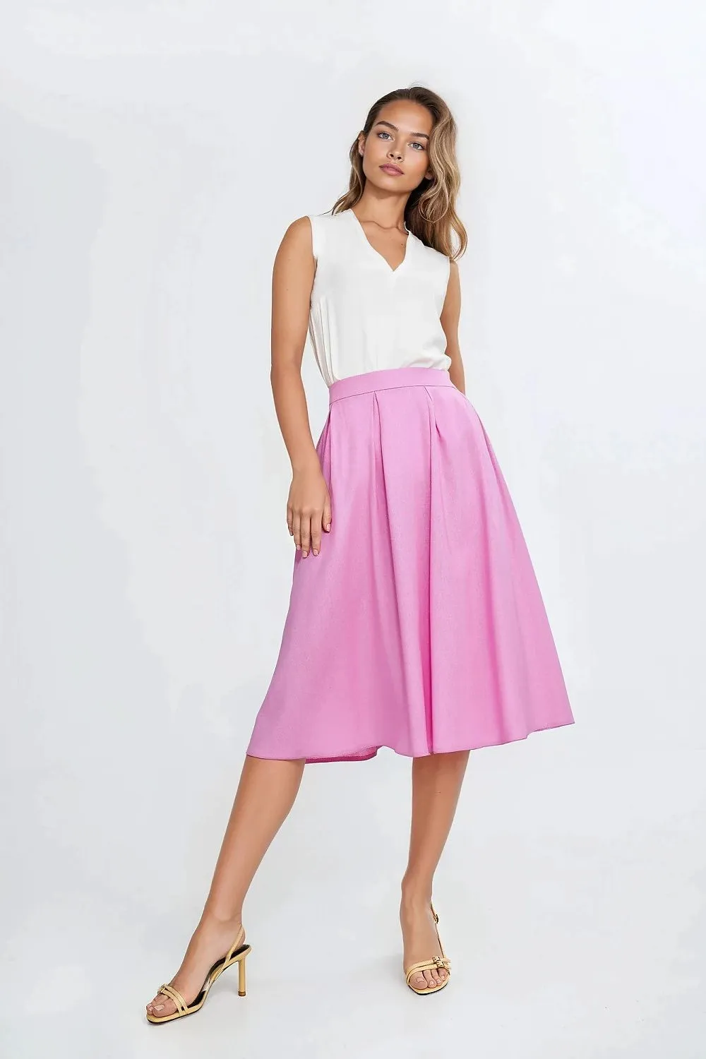 Pleated Midi Skirt With Pockets