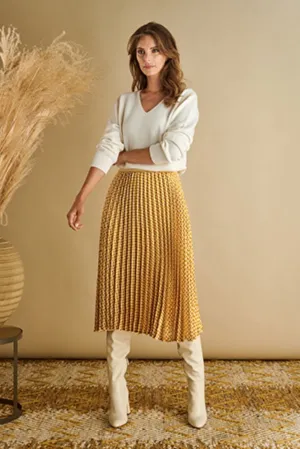 Pleated Skirt in Shiny Fabric in Mustard Print