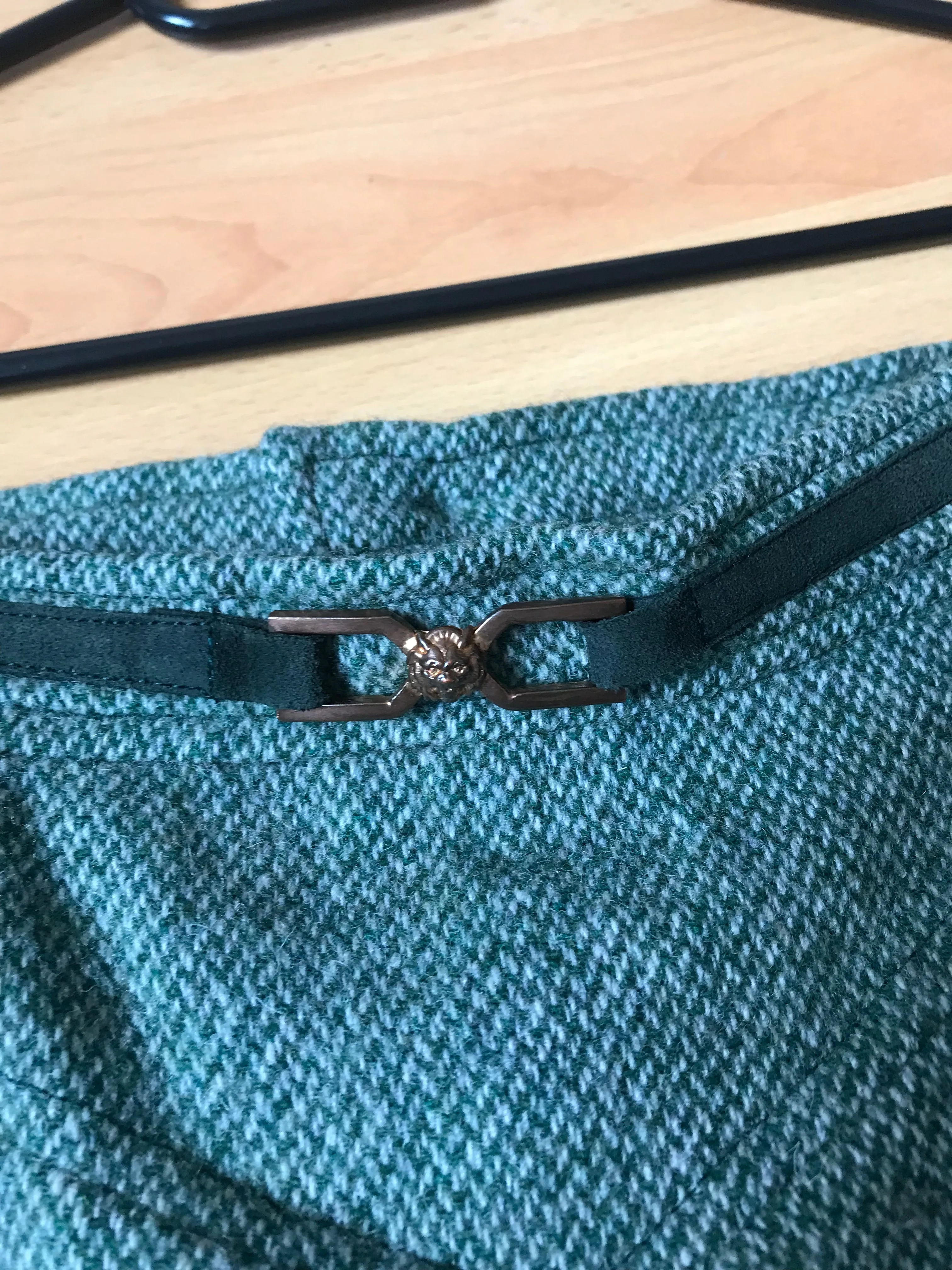 Pleated wool skirt
