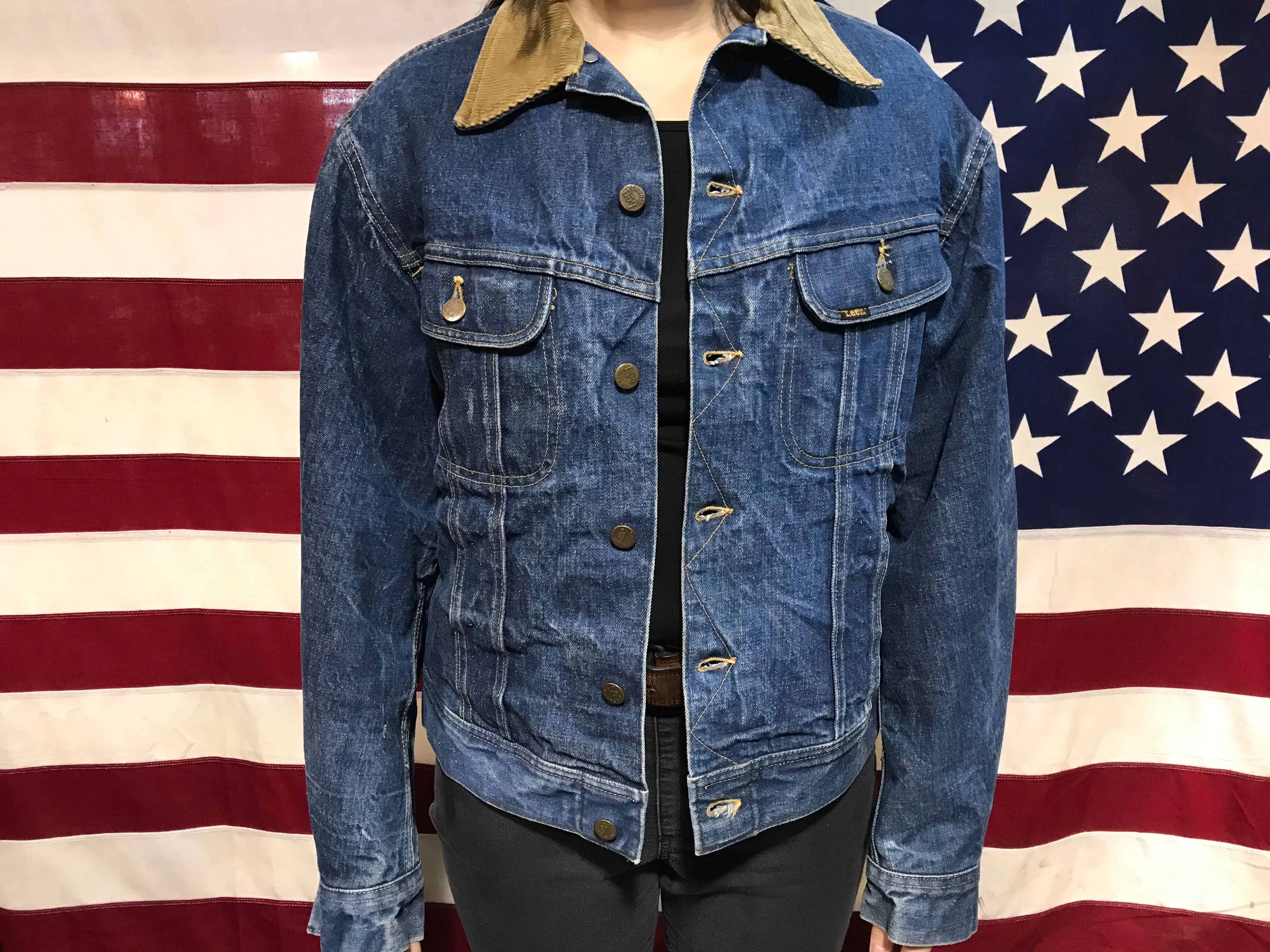 Rare Original Lee Storm Rider 70’s Vintage Denim Blanket Lined Jacket With Embroidered Back Union Made in USA
