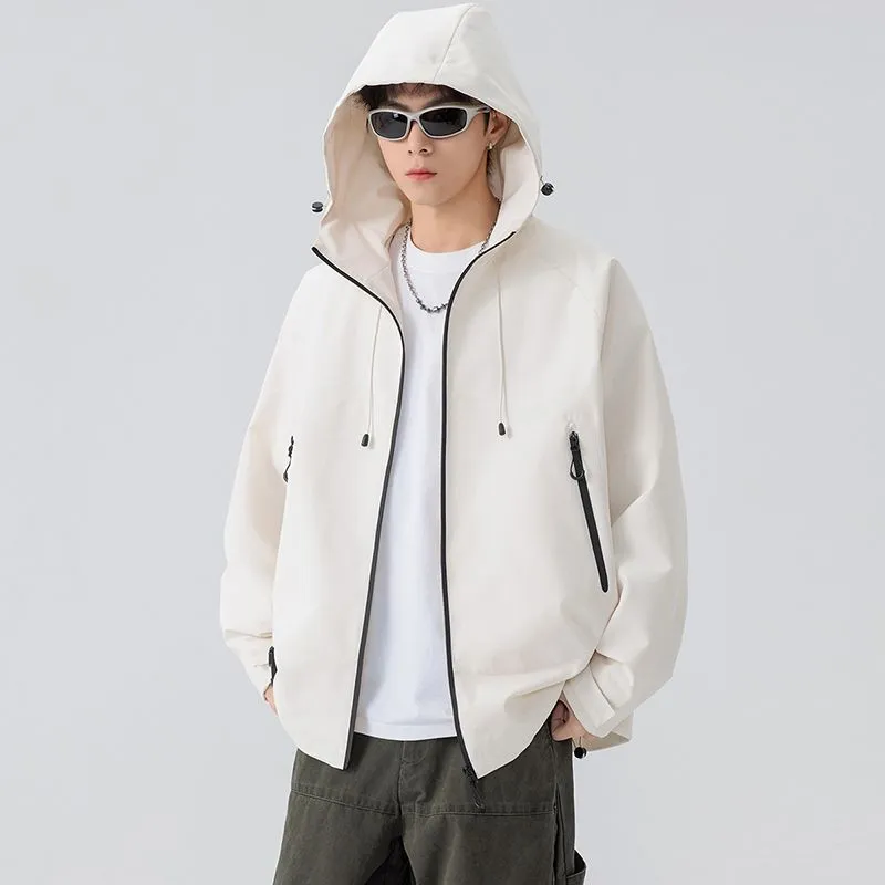 Relaxed-Fit Men's Rain Coat with Easy-to-Clean Fabric and Cargo Pocket