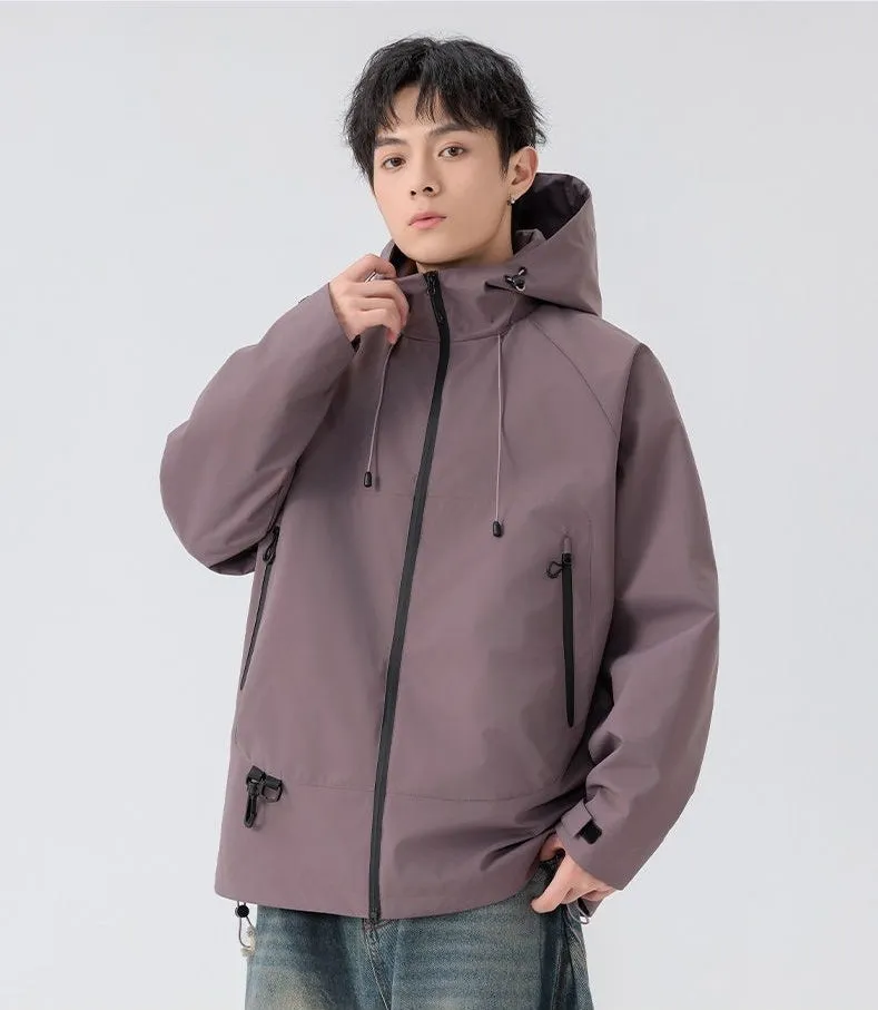 Relaxed-Fit Men's Rain Coat with Easy-to-Clean Fabric and Cargo Pocket