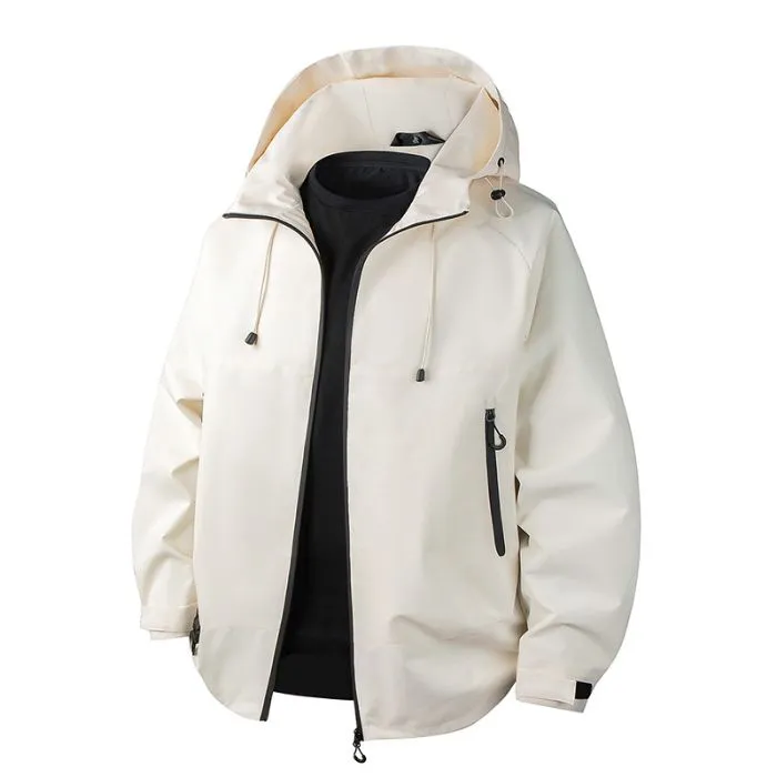 Relaxed-Fit Men's Rain Coat with Easy-to-Clean Fabric and Cargo Pocket