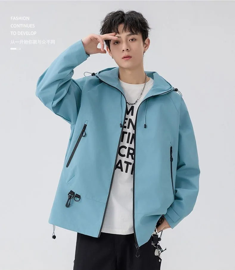 Relaxed-Fit Men's Rain Coat with Easy-to-Clean Fabric and Cargo Pocket