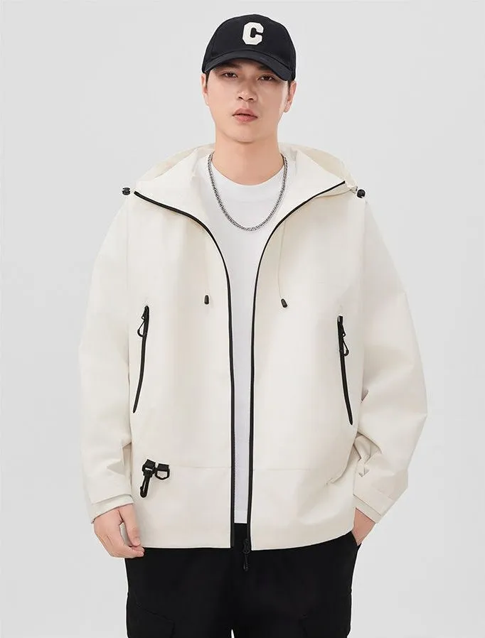 Relaxed-Fit Men's Rain Coat with Easy-to-Clean Fabric and Cargo Pocket